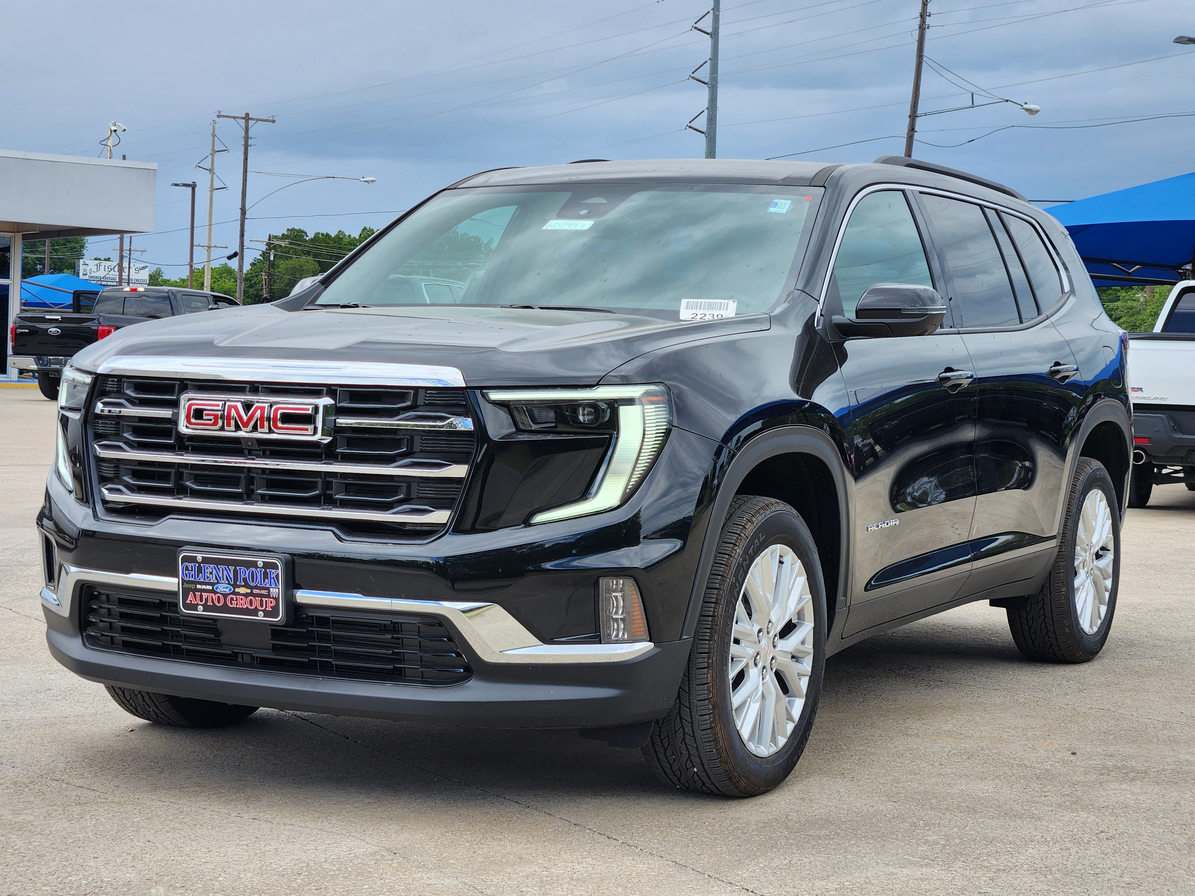 2024 GMC Acadia Elevation 2