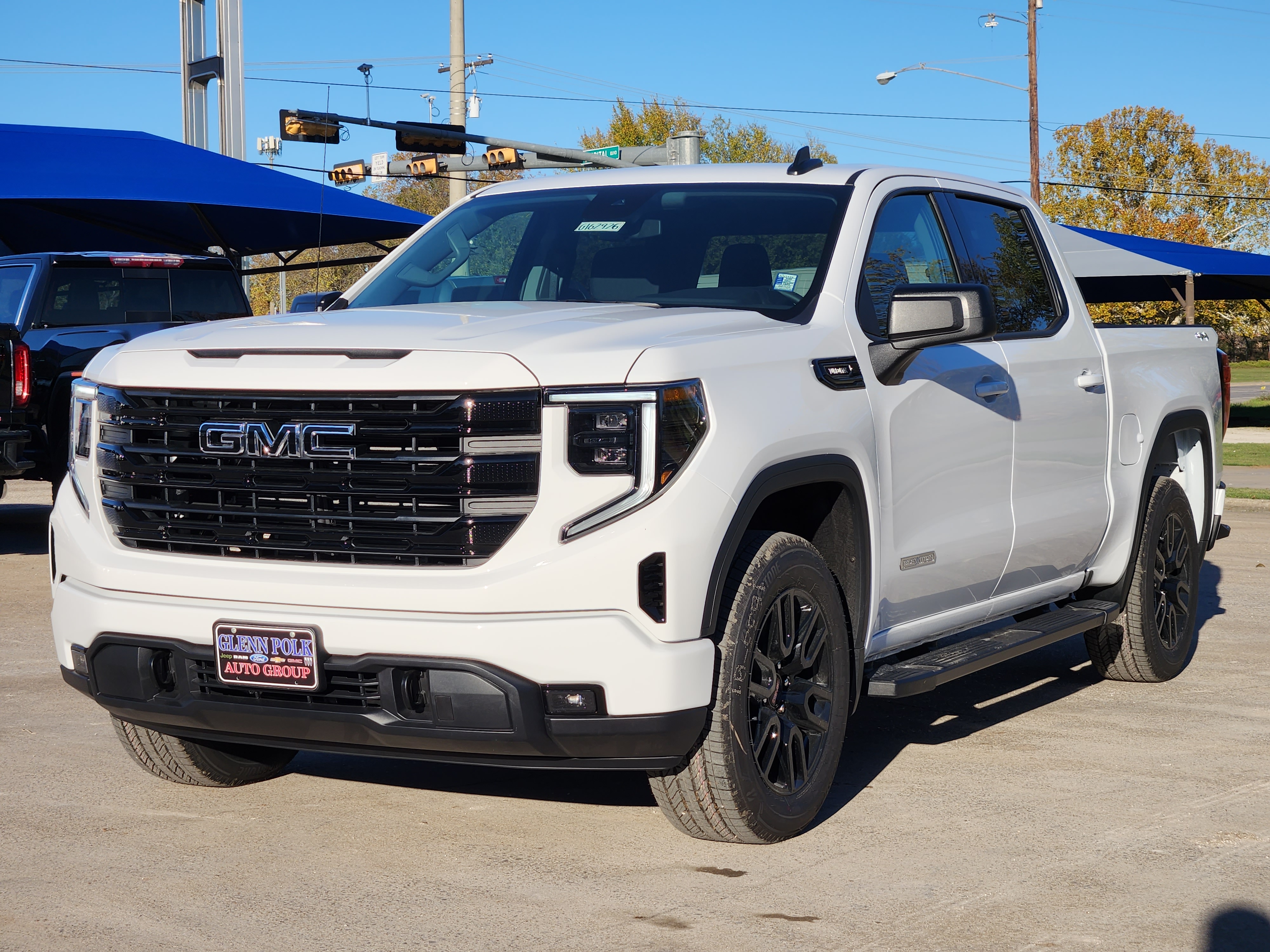 2025 GMC Sierra 1500 Elevation 2