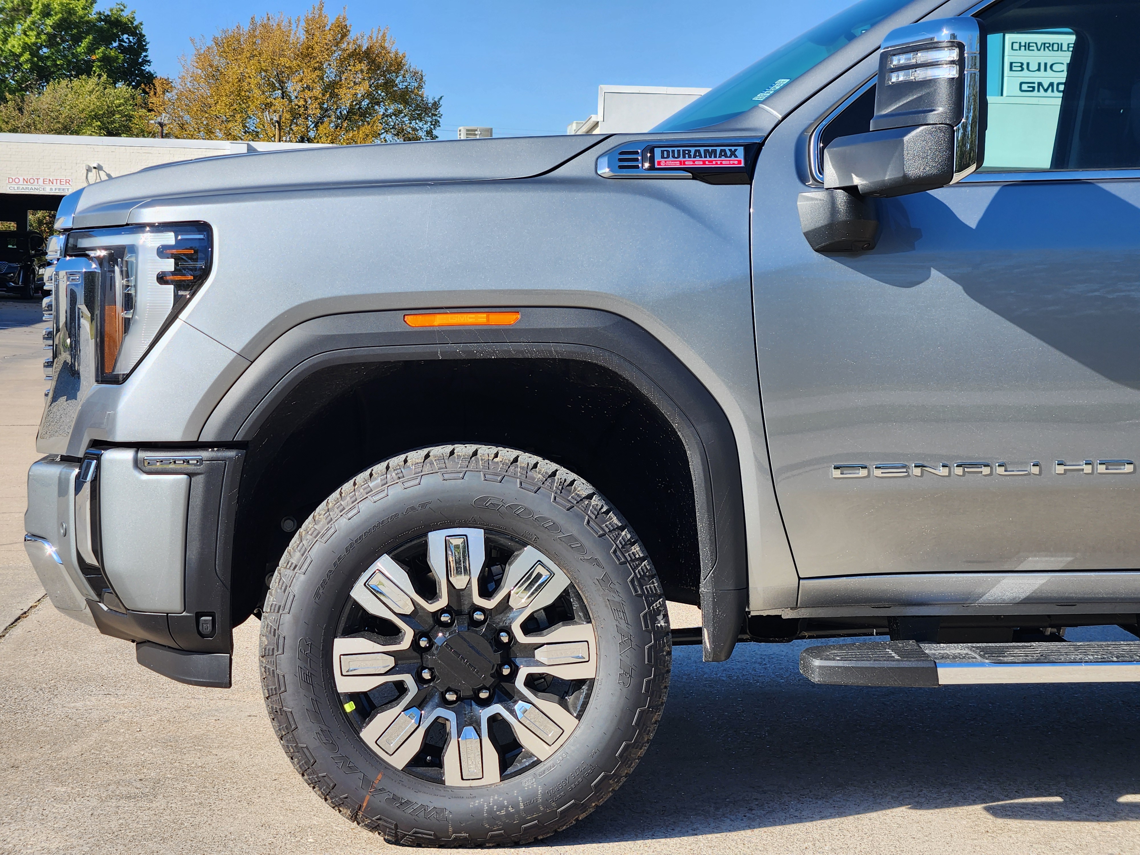 2025 GMC Sierra 2500HD Denali 6