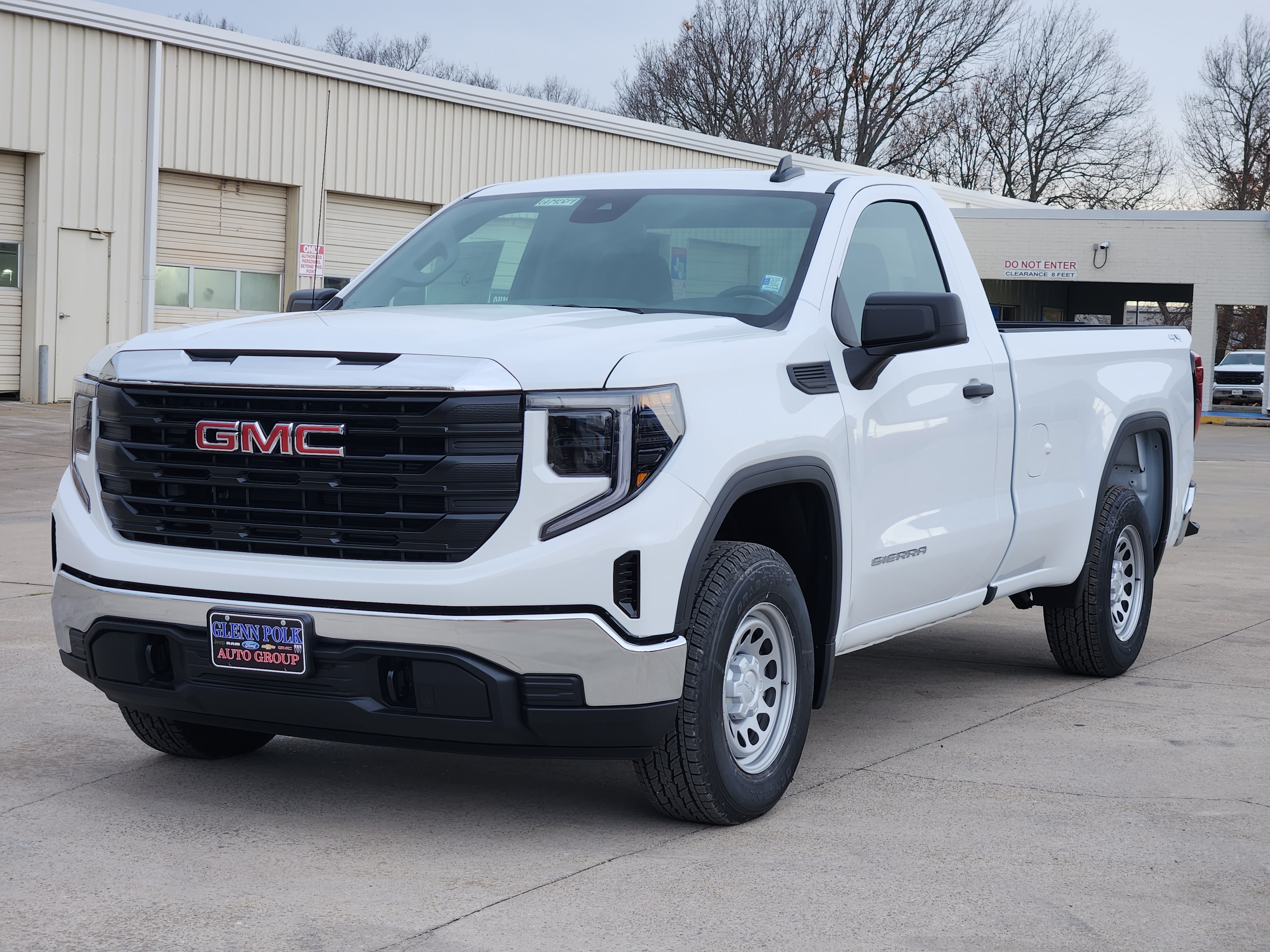 2025 GMC Sierra 1500 Pro 2