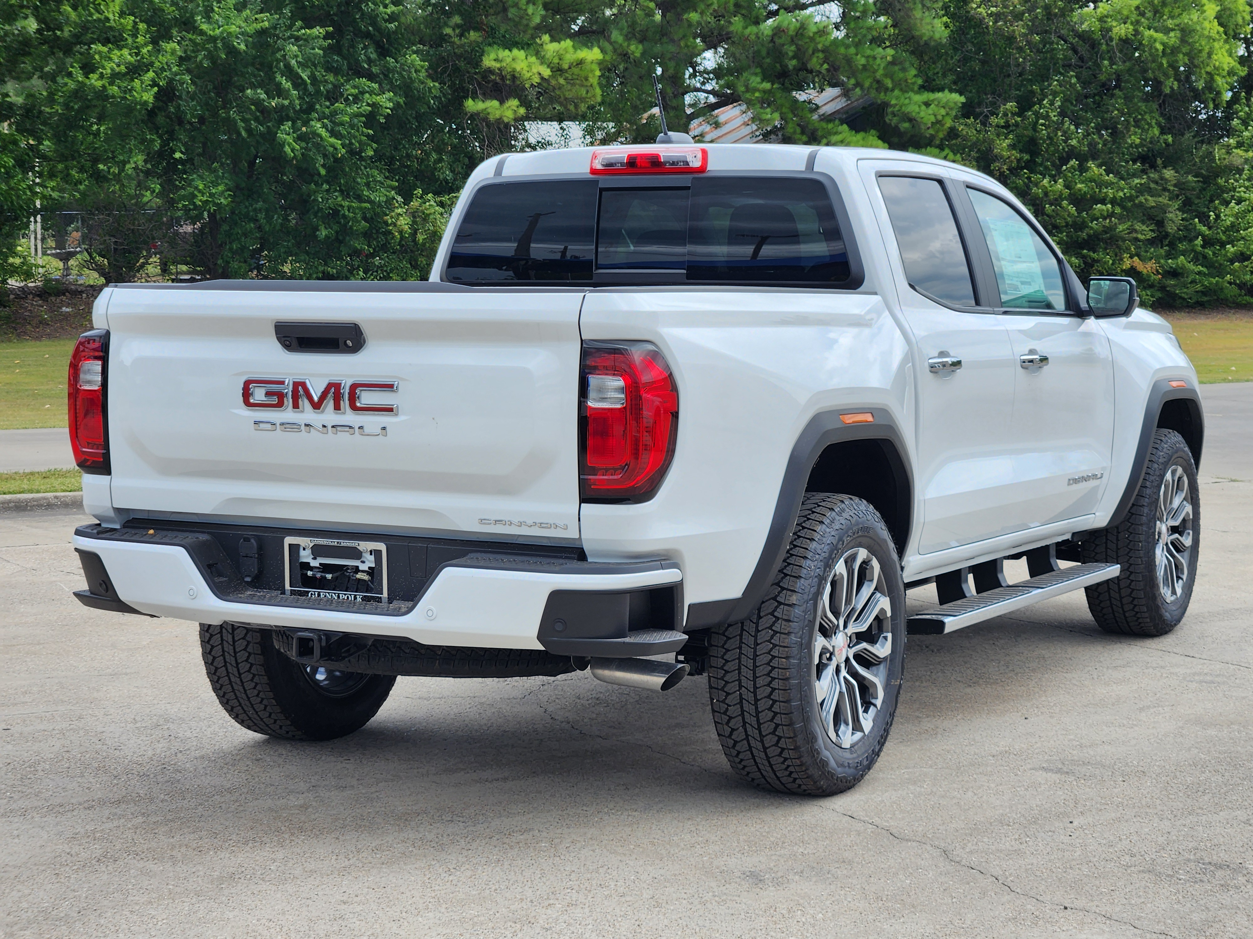 2024 GMC Canyon Denali 5