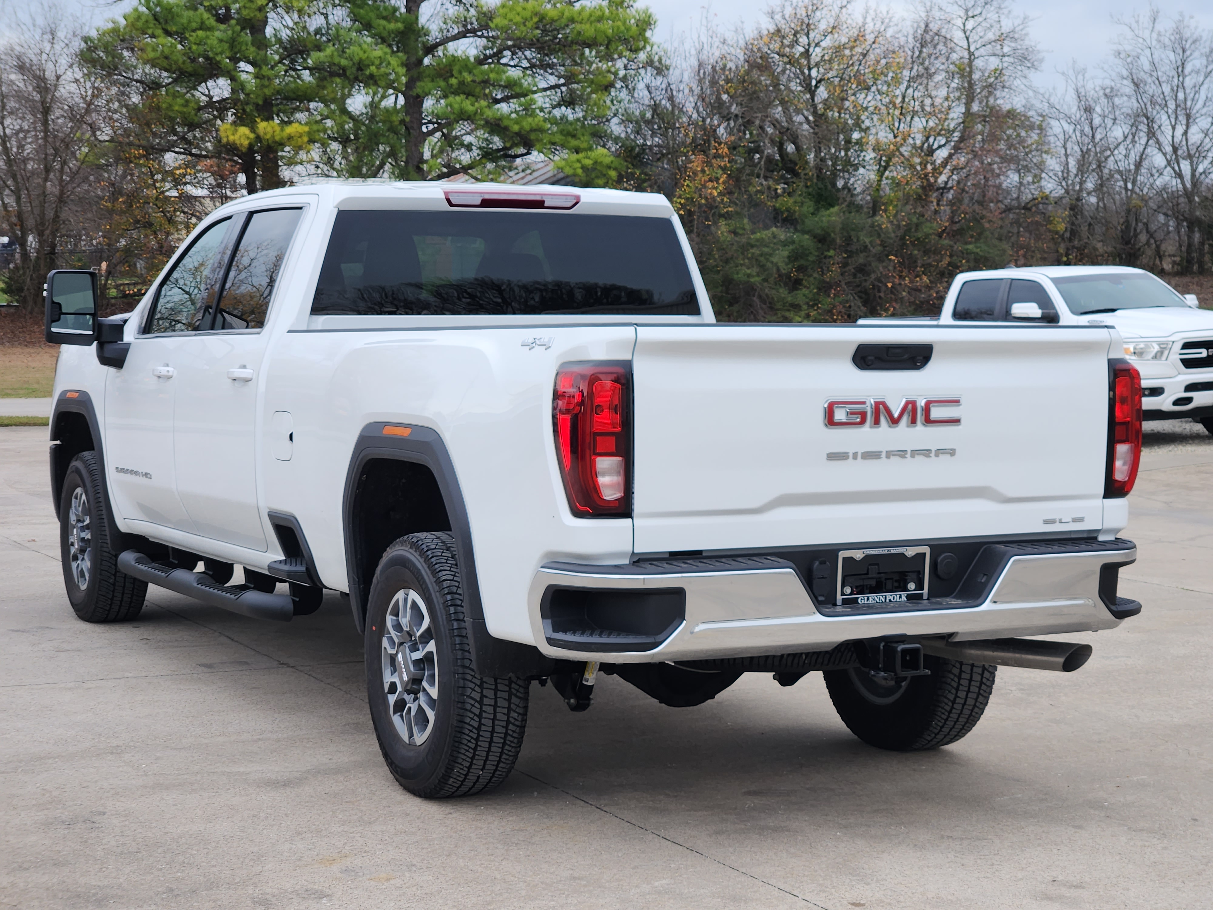 2025 GMC Sierra 2500HD SLE 3