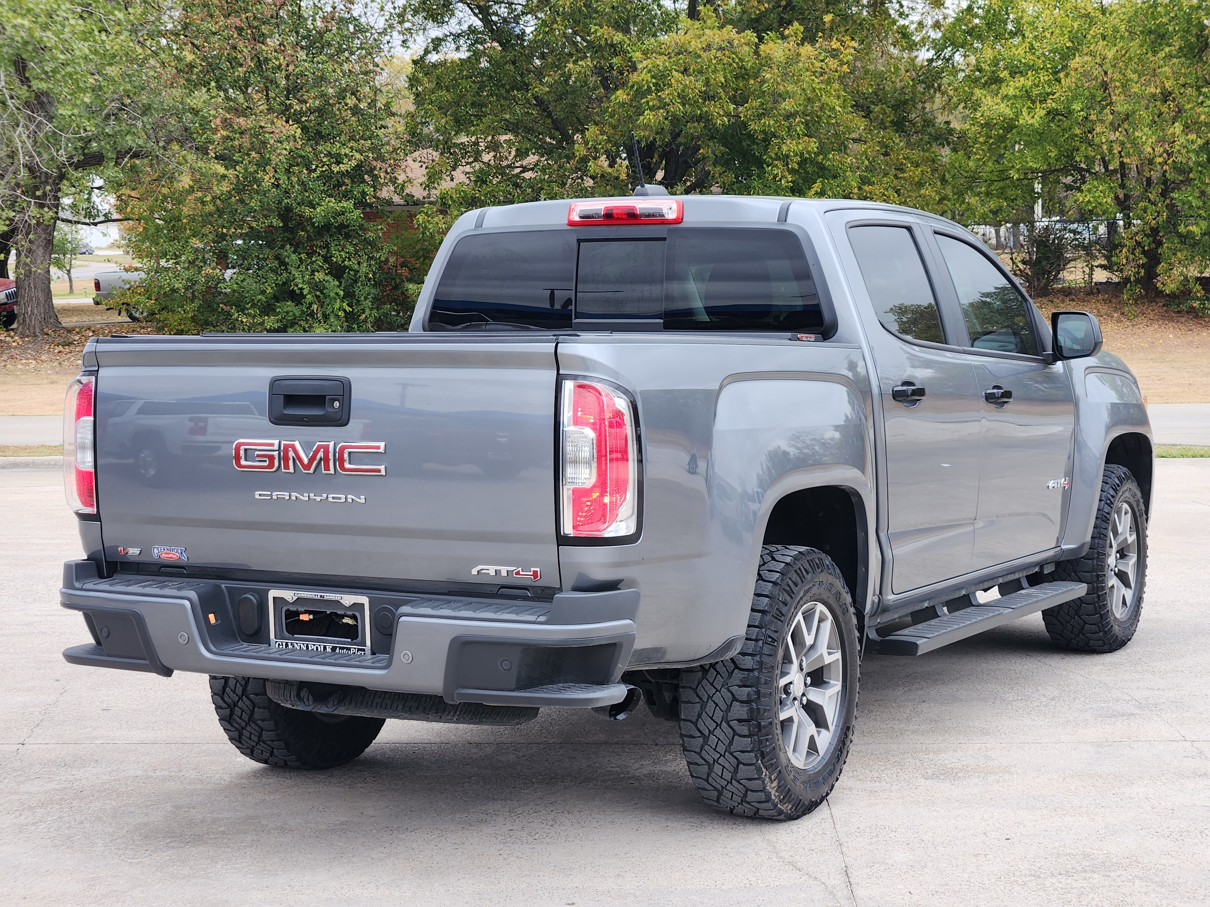 2022 GMC Canyon AT4 w/Leather 8