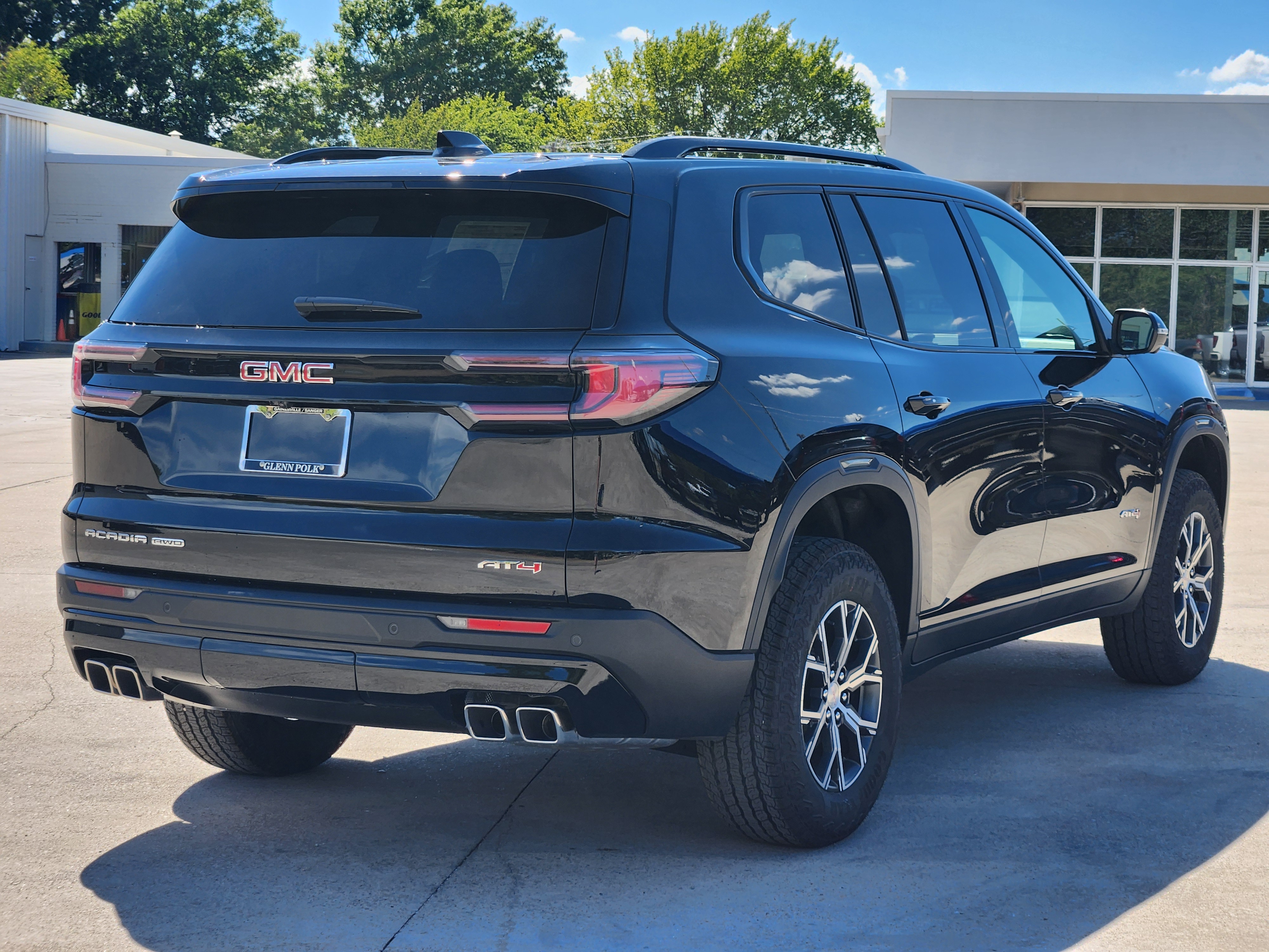 2024 GMC Acadia AT4 5