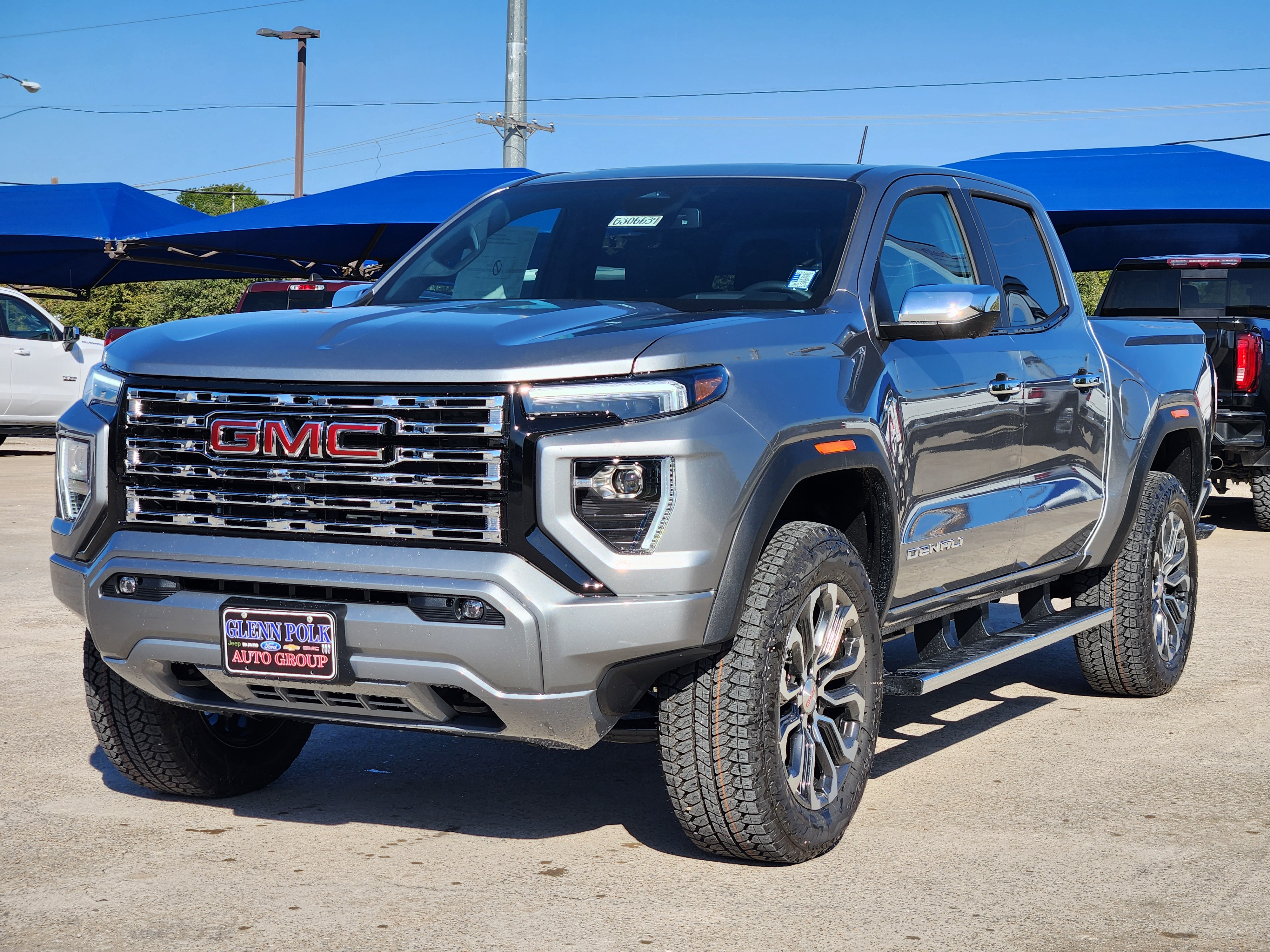 2024 GMC Canyon Denali 2