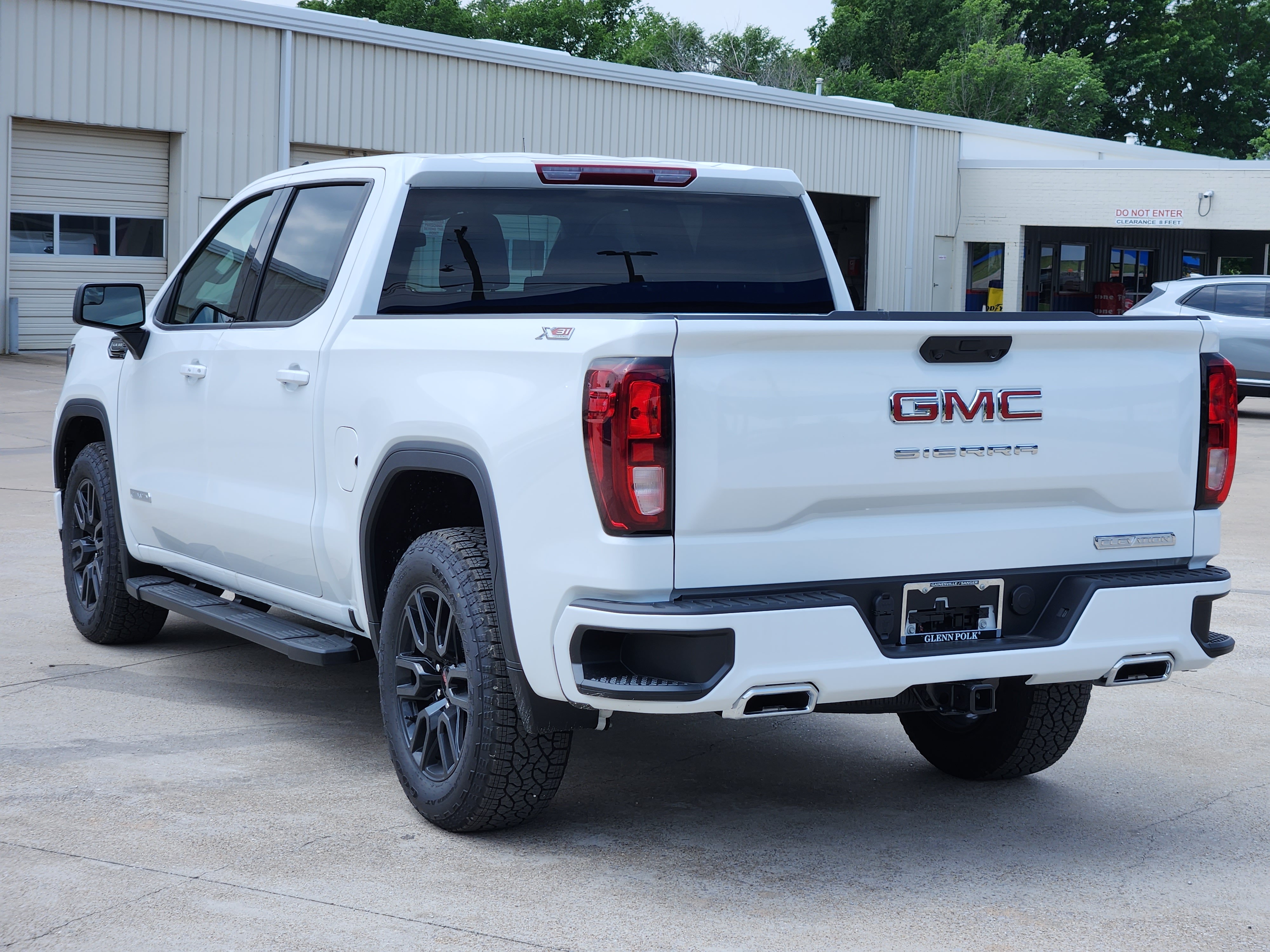 2024 GMC Sierra 1500 Elevation 4