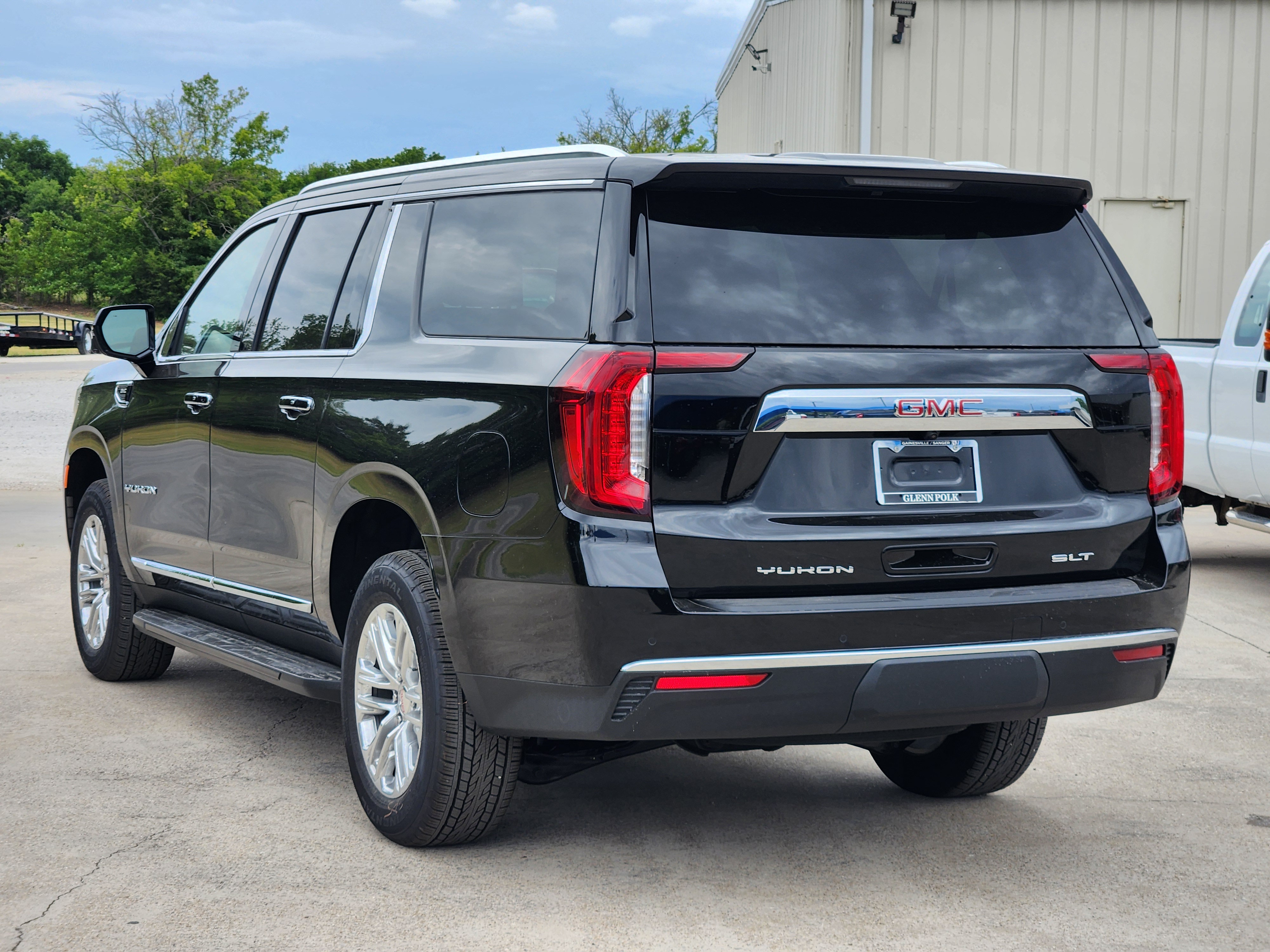 2024 GMC Yukon XL SLT 4