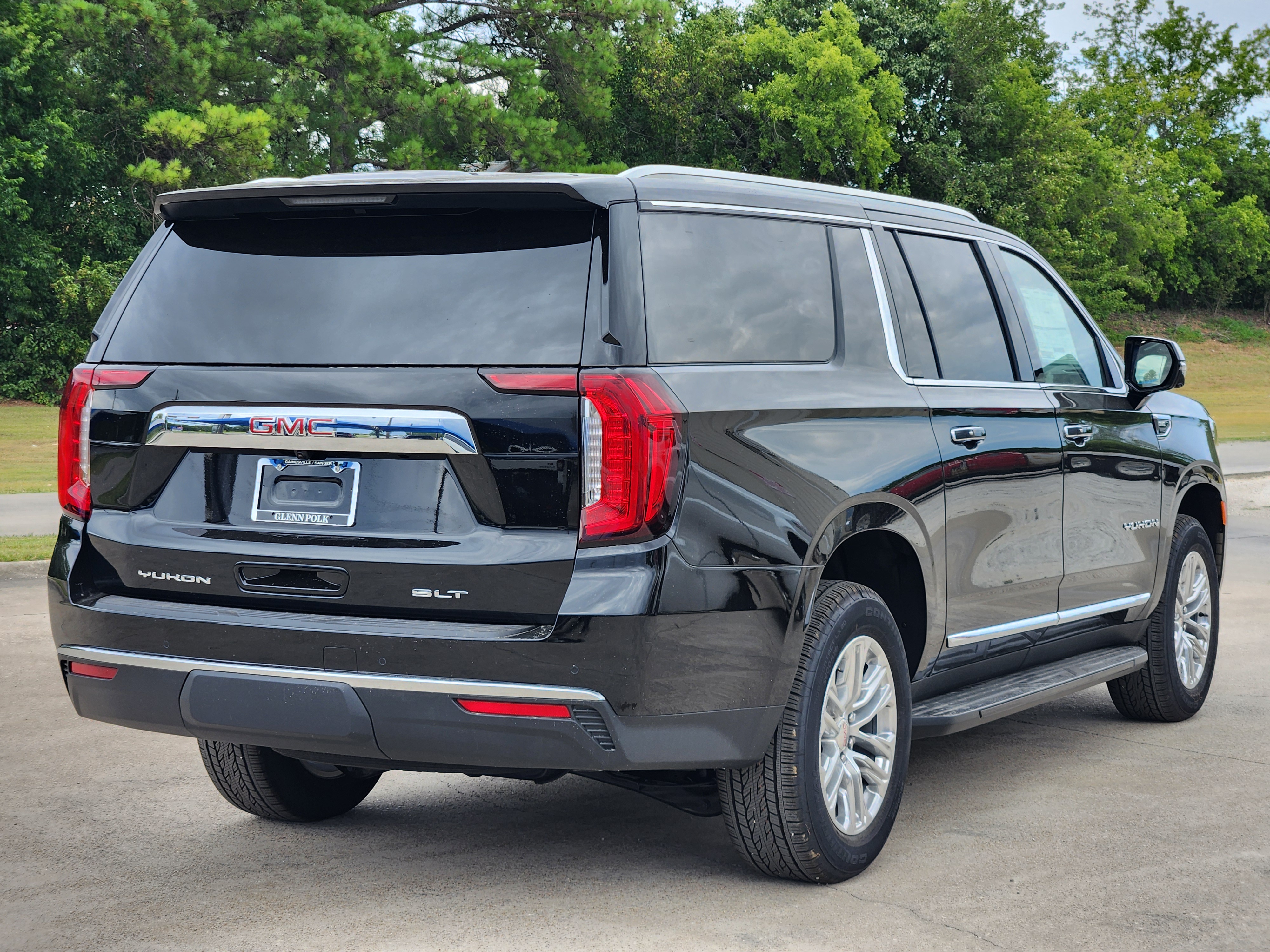 2024 GMC Yukon XL SLT 5