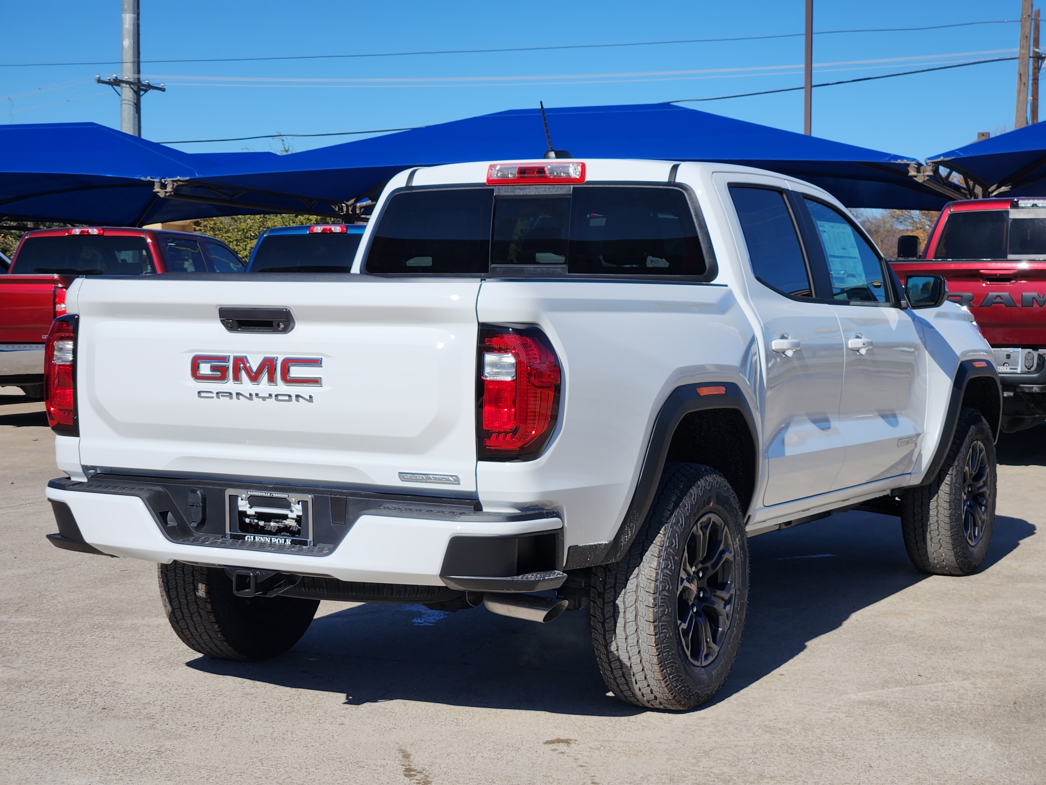 2024 GMC Canyon Elevation 4