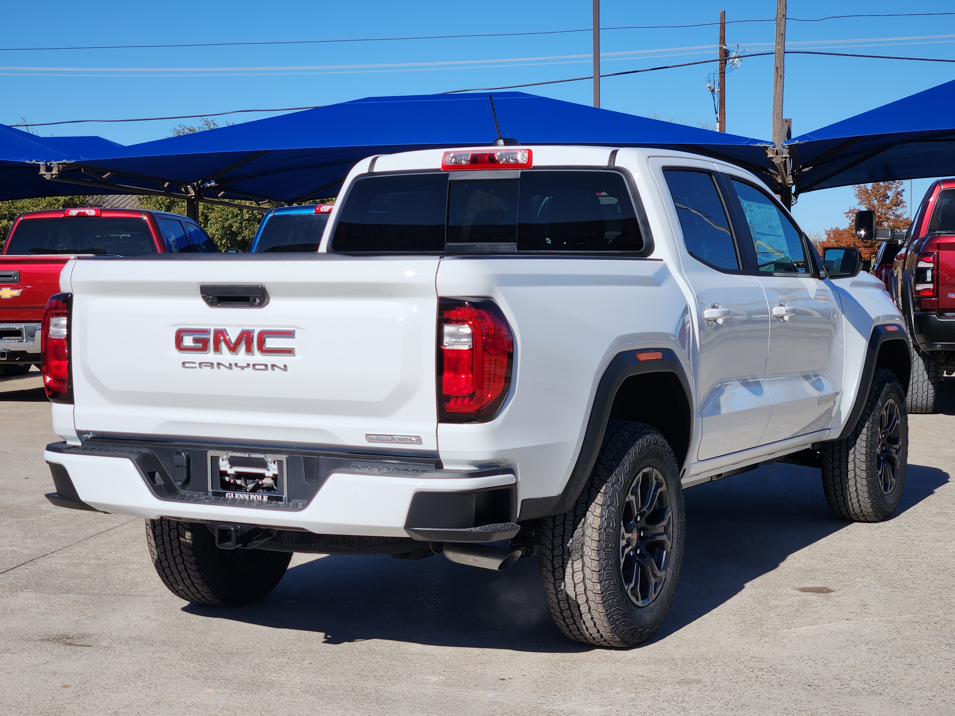 2024 GMC Canyon Elevation 4