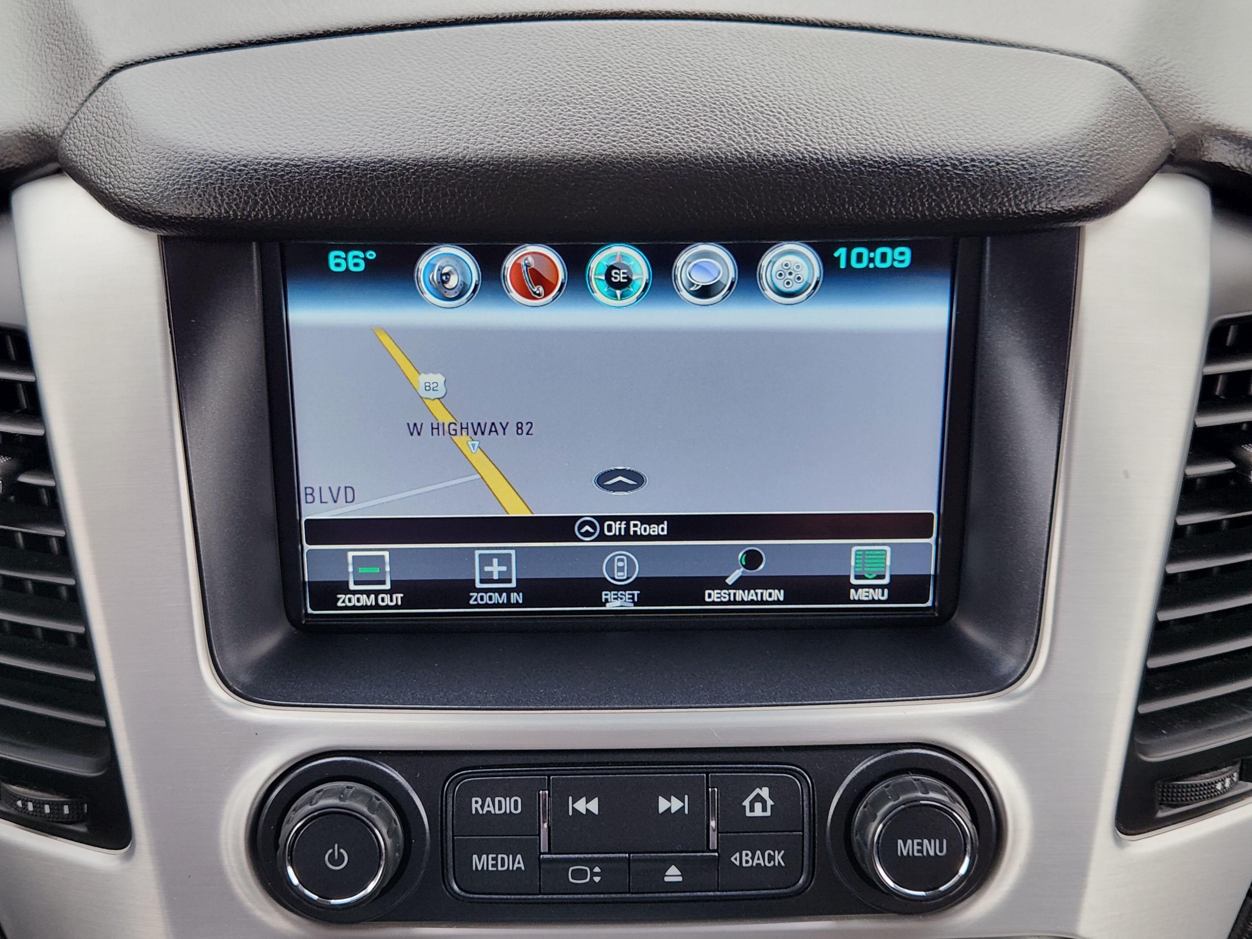 2019 GMC Yukon SLT 17