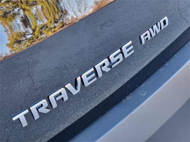 2023 Chevrolet Traverse LS 8