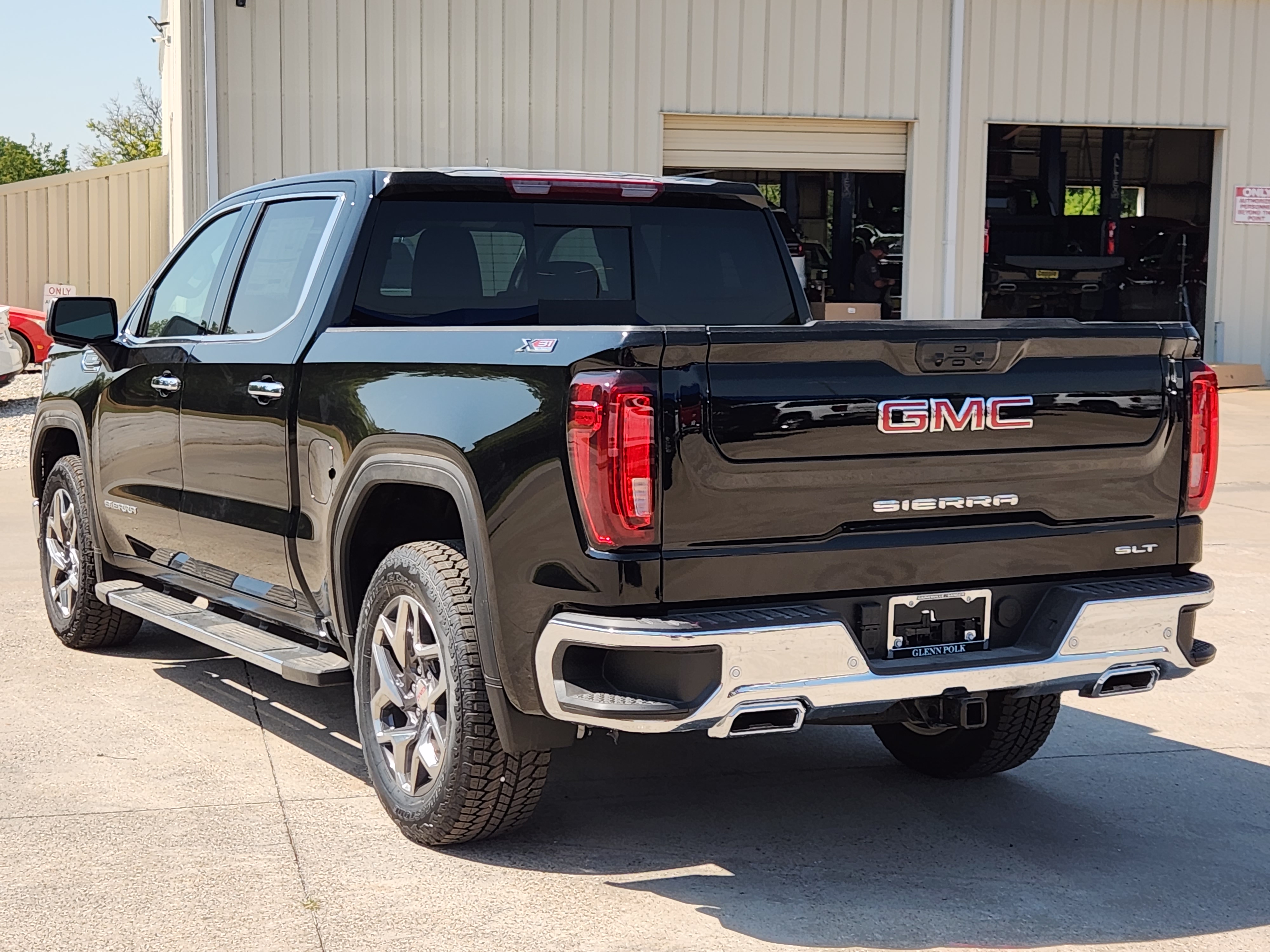 2024 GMC Sierra 1500 SLT 4