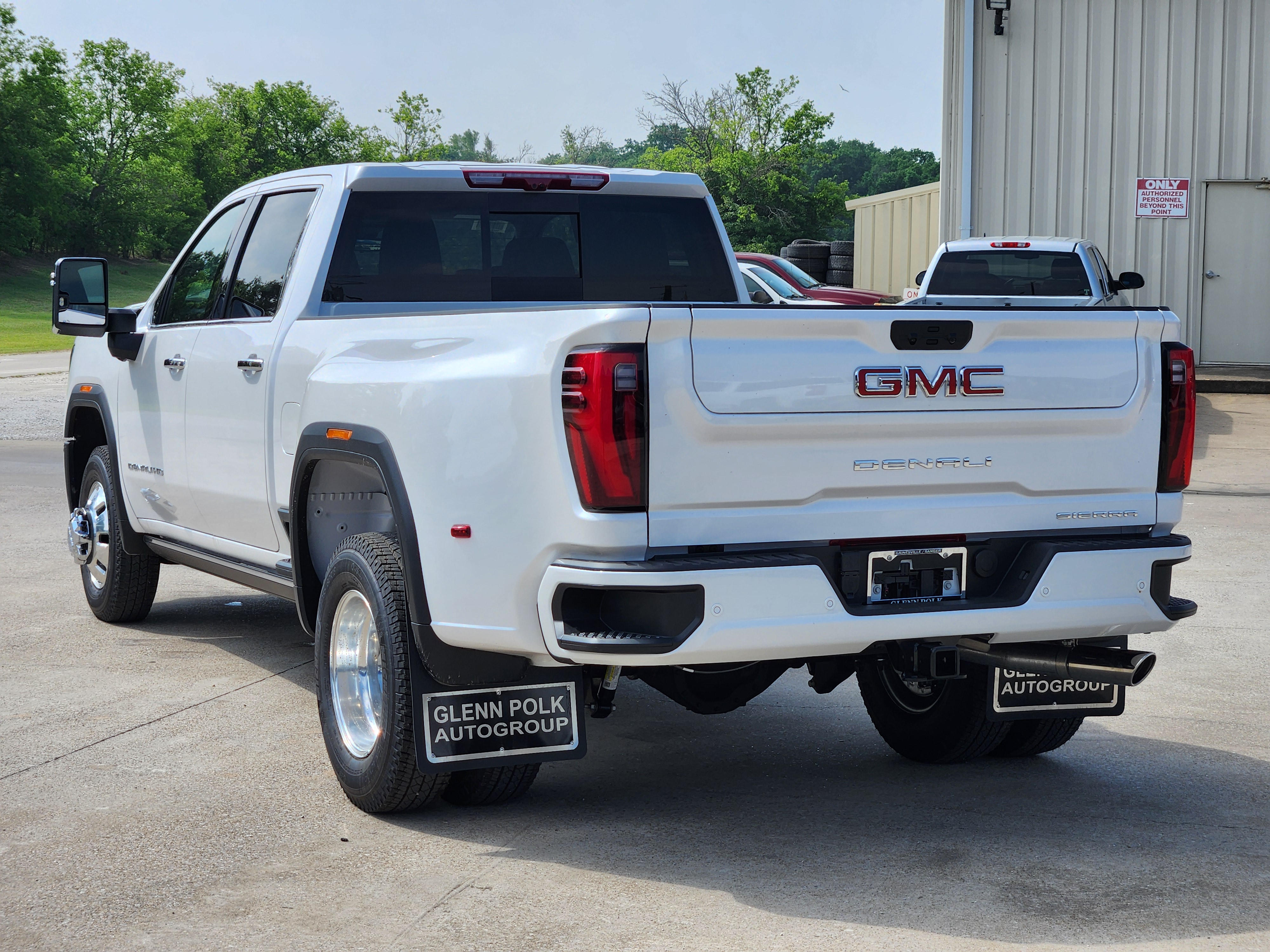 2024 GMC Sierra 3500HD Denali 4