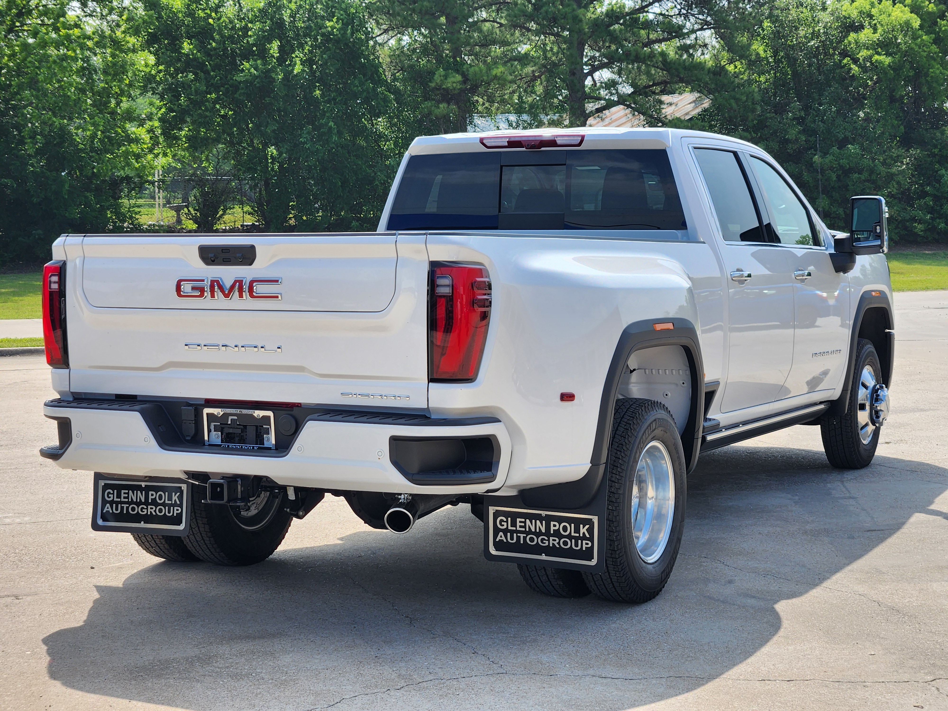 2024 GMC Sierra 3500HD Denali 5