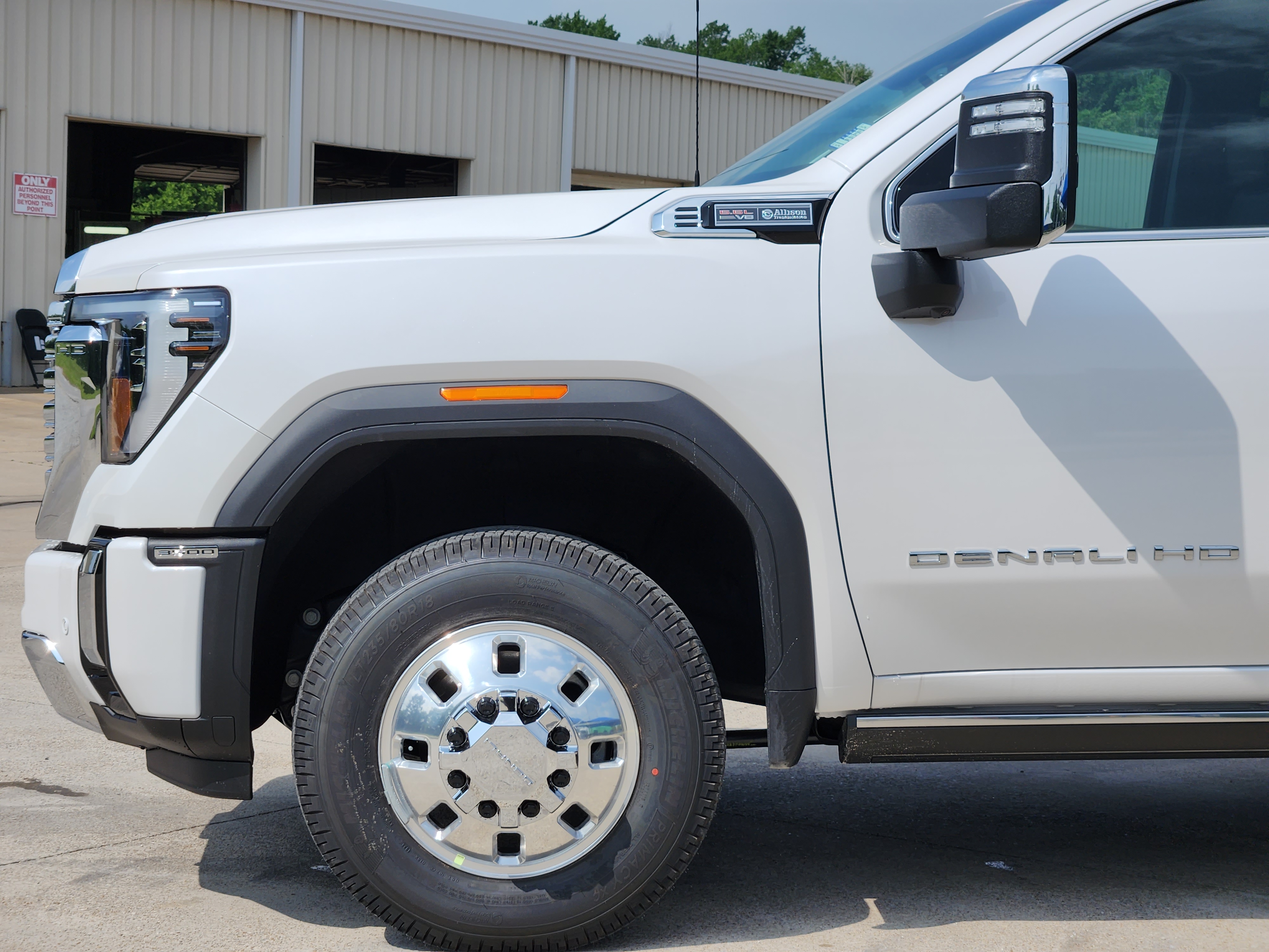 2024 GMC Sierra 3500HD Denali 6