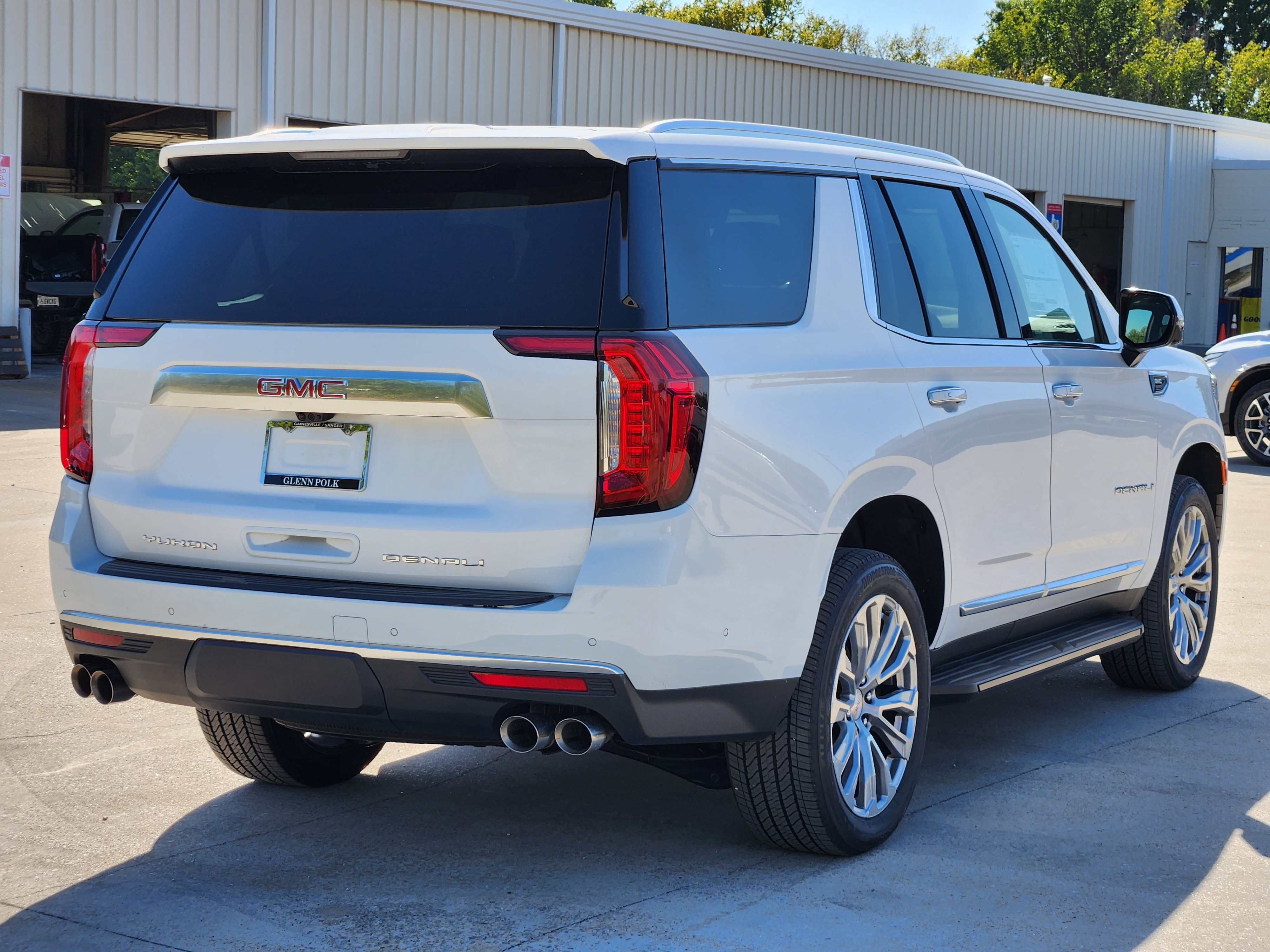 2024 GMC Yukon Denali 5