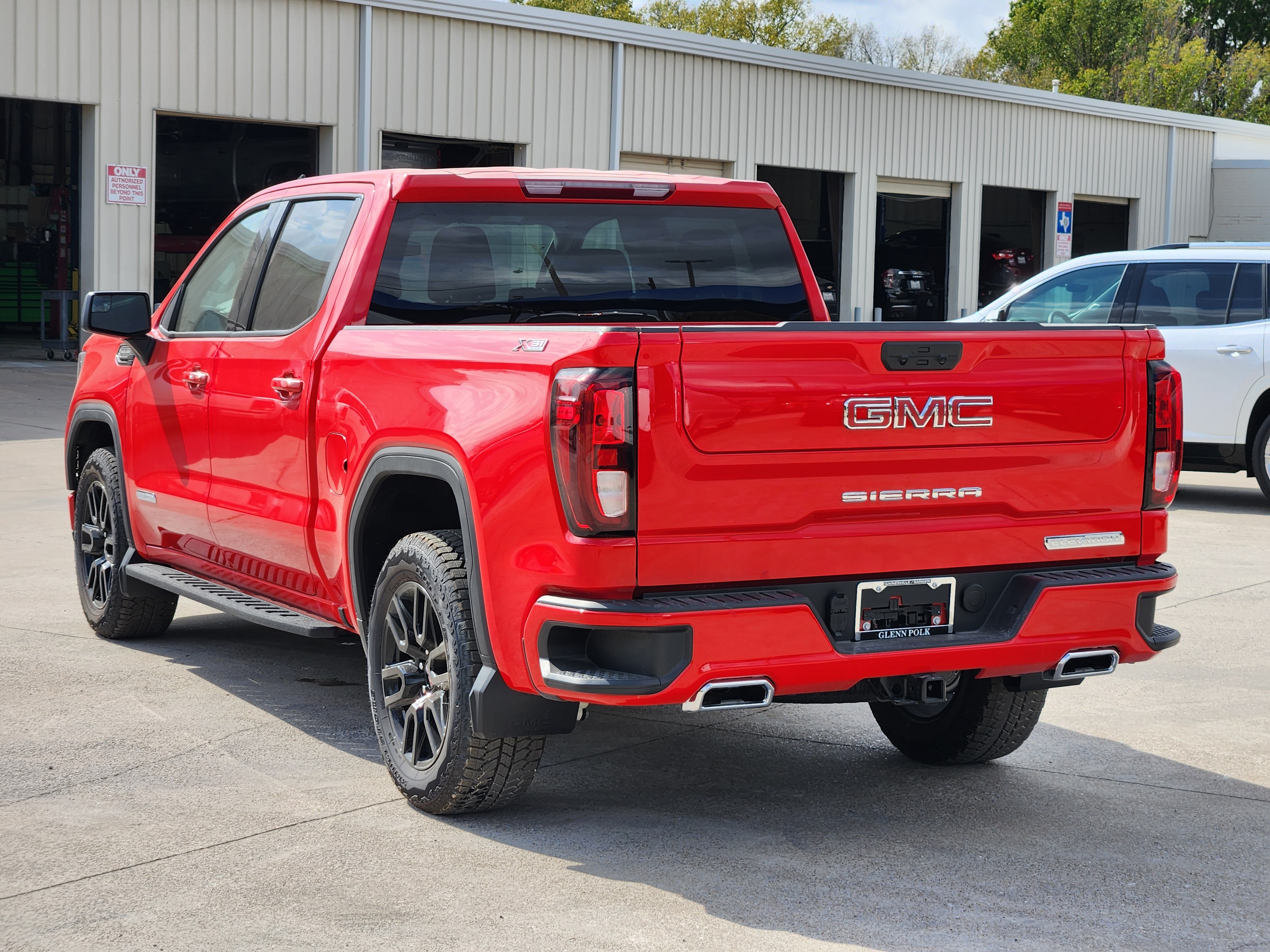 2024 GMC Sierra 1500 Elevation 4