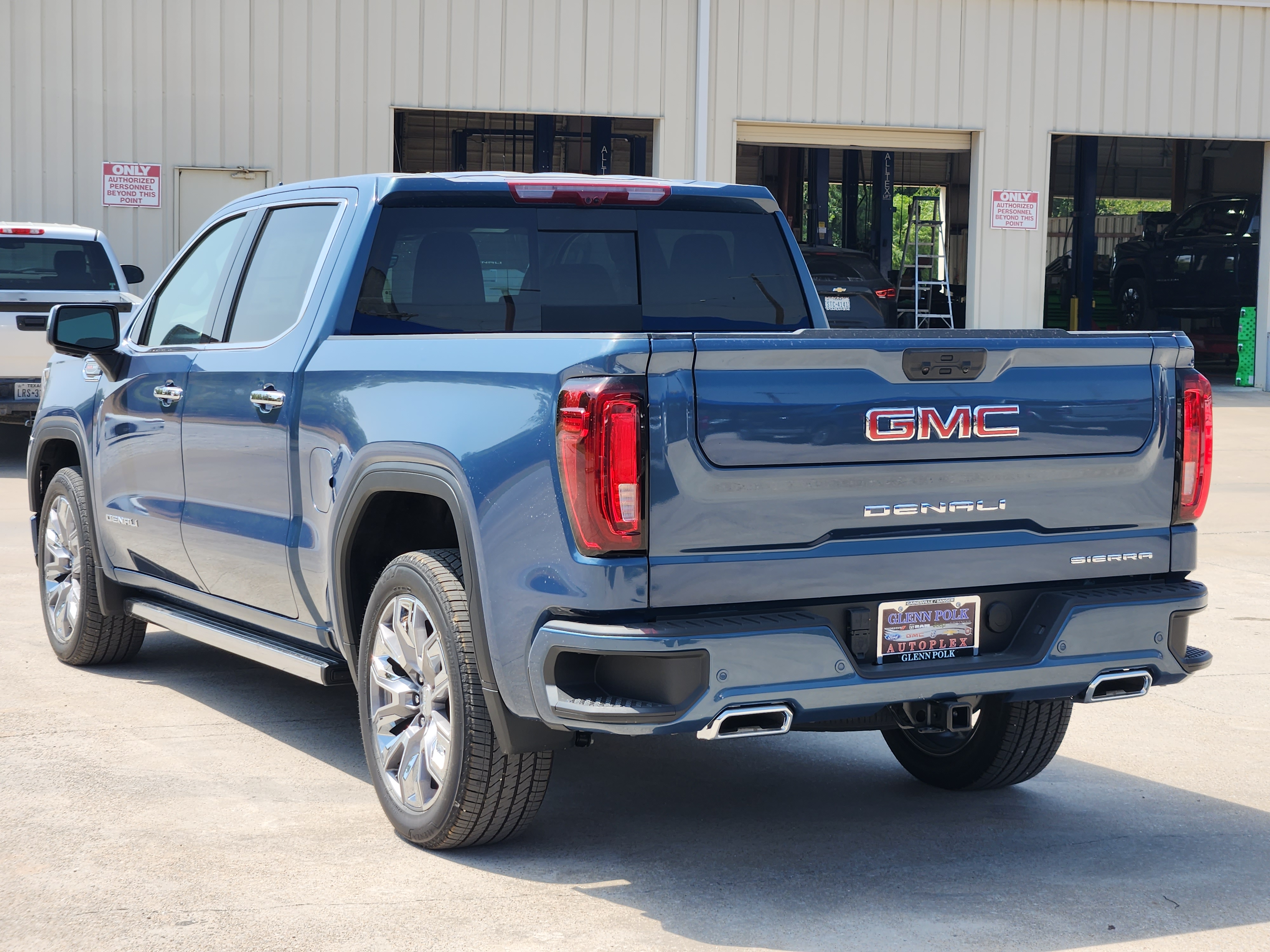 2024 GMC Sierra 1500 Denali 4