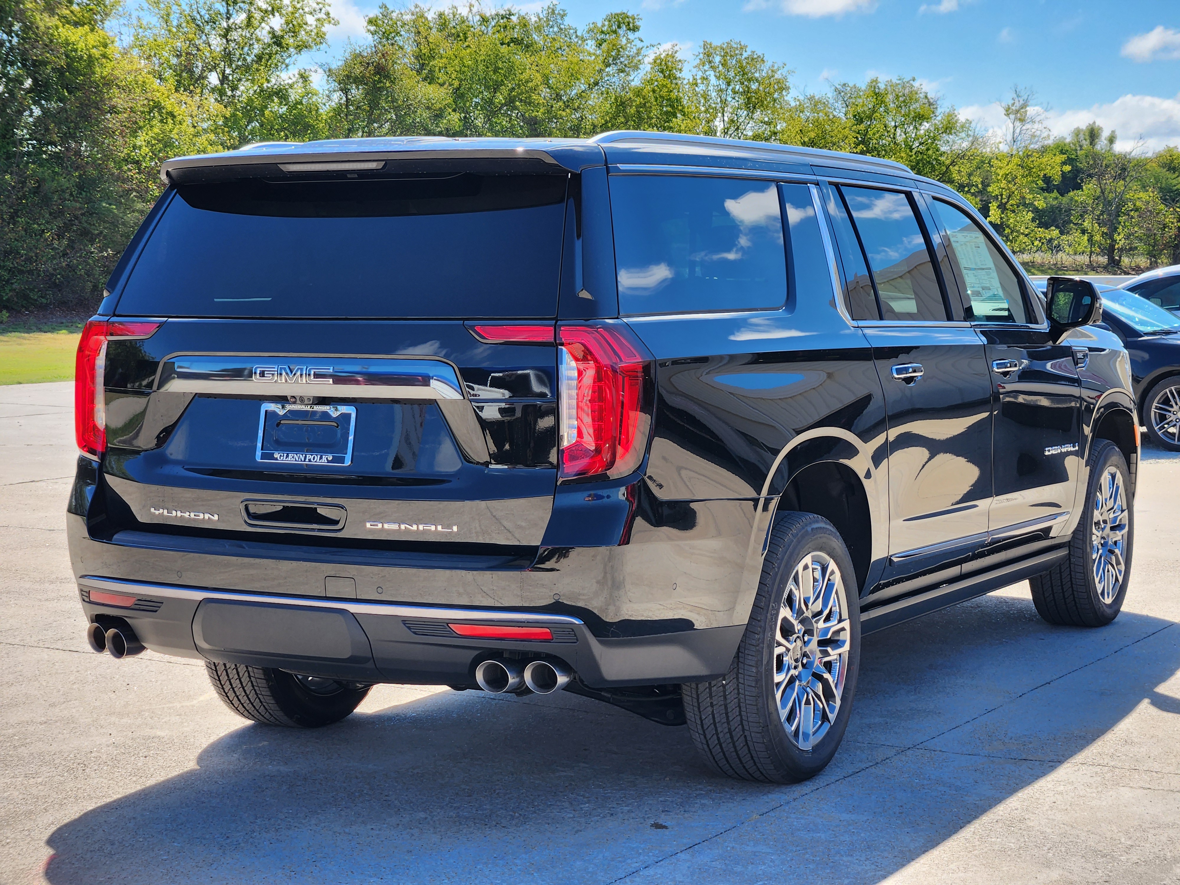 2024 GMC Yukon XL Denali Ultimate 5