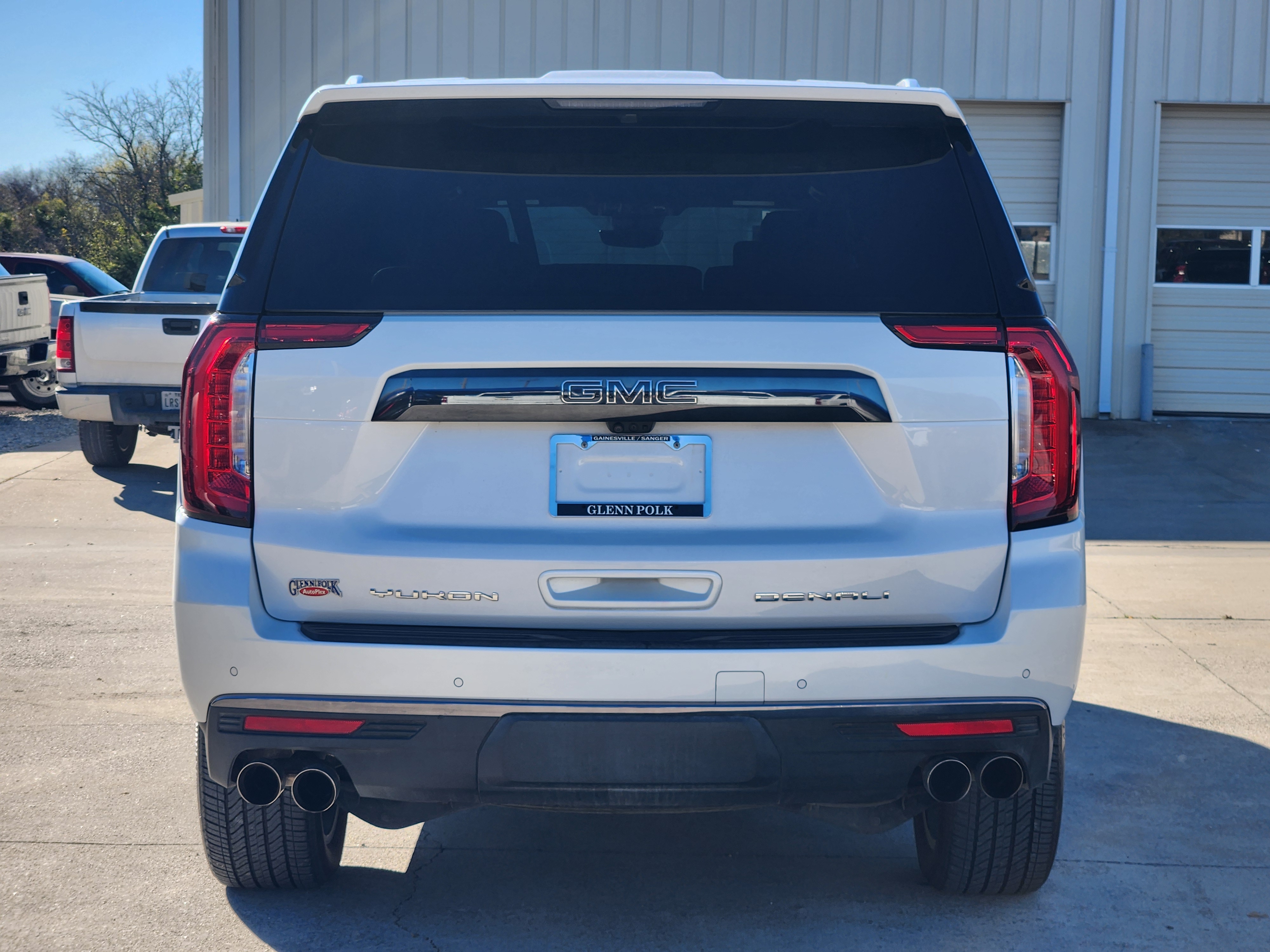 2023 GMC Yukon XL Denali Ultimate 7