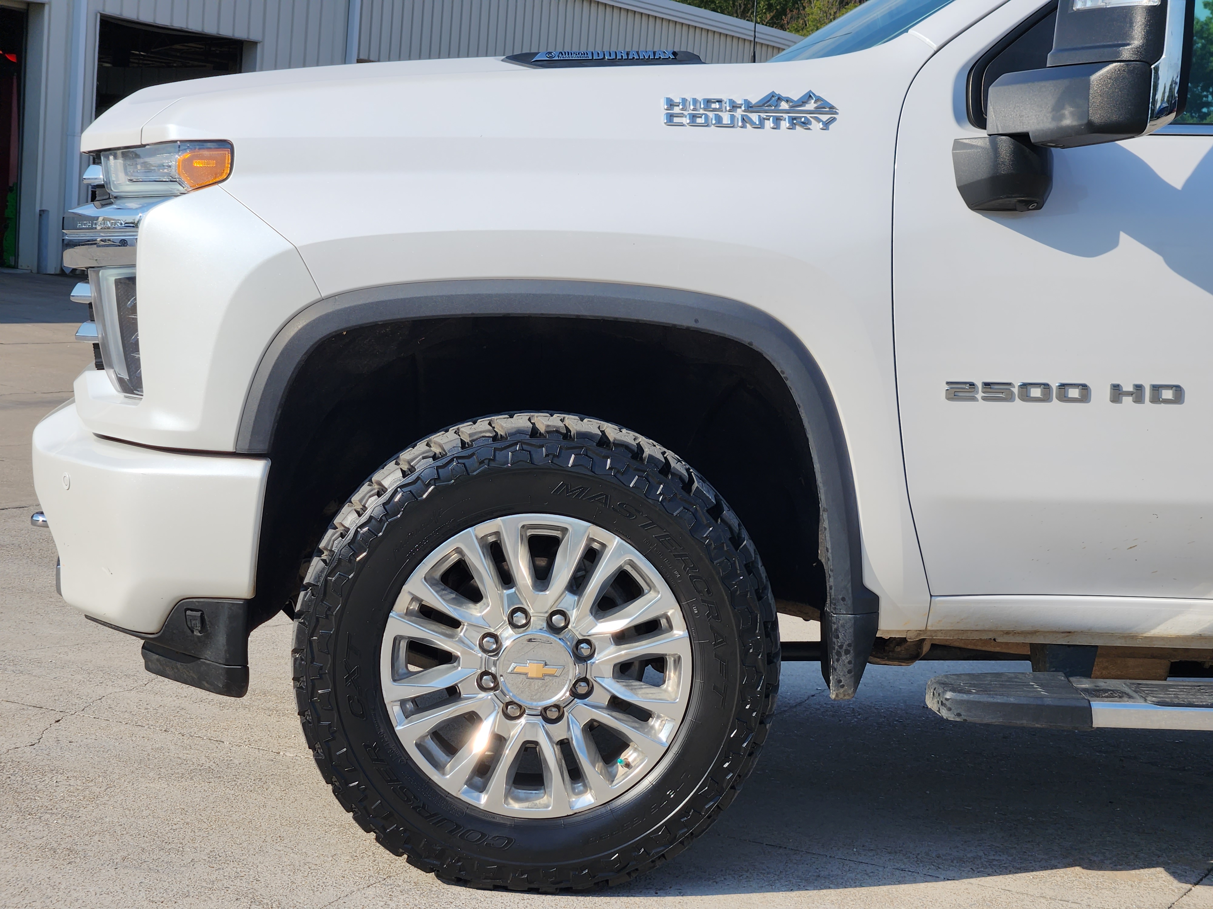 2022 Chevrolet Silverado 2500HD High Country 9