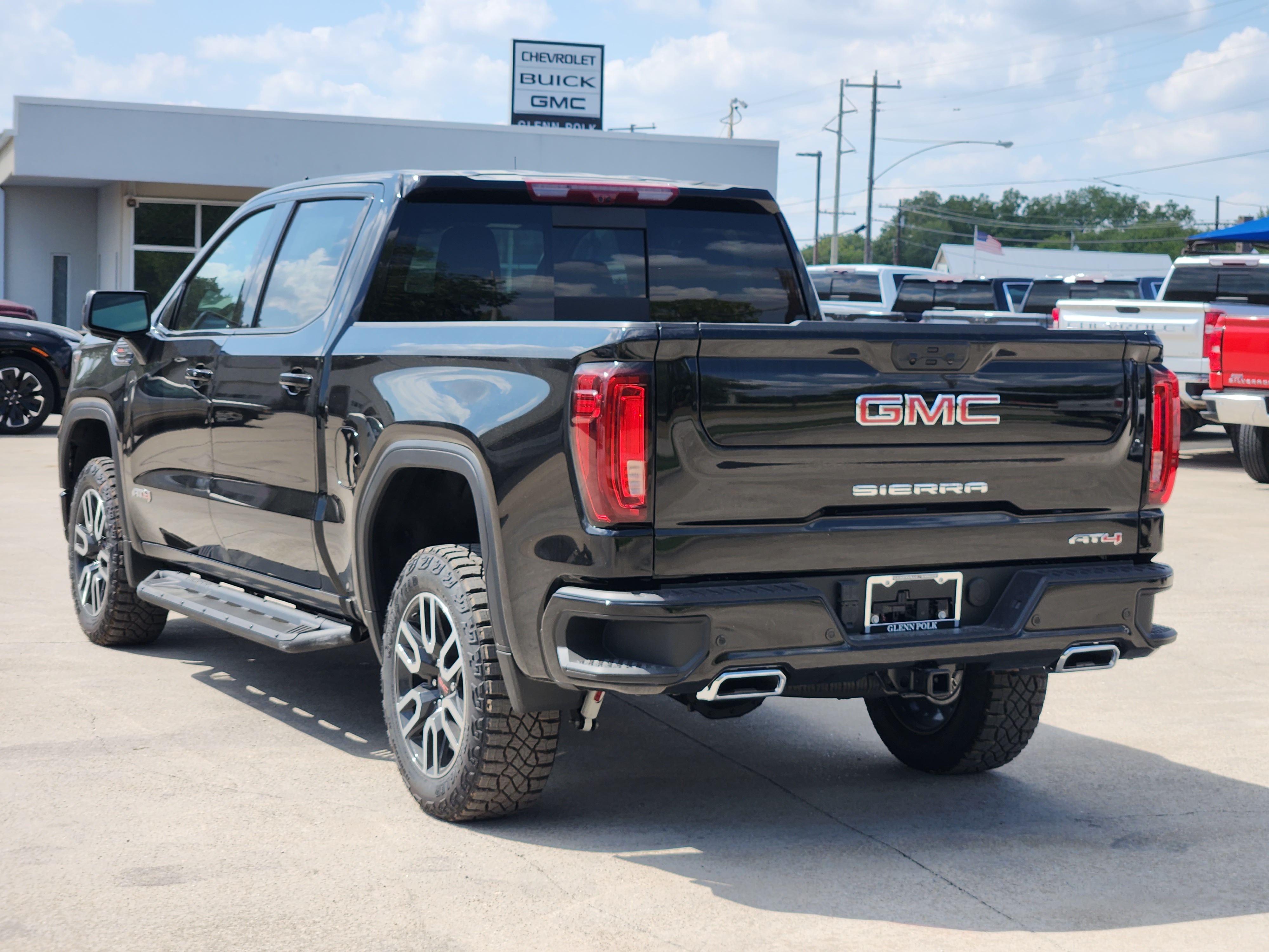 2024 GMC Sierra 1500 AT4 4