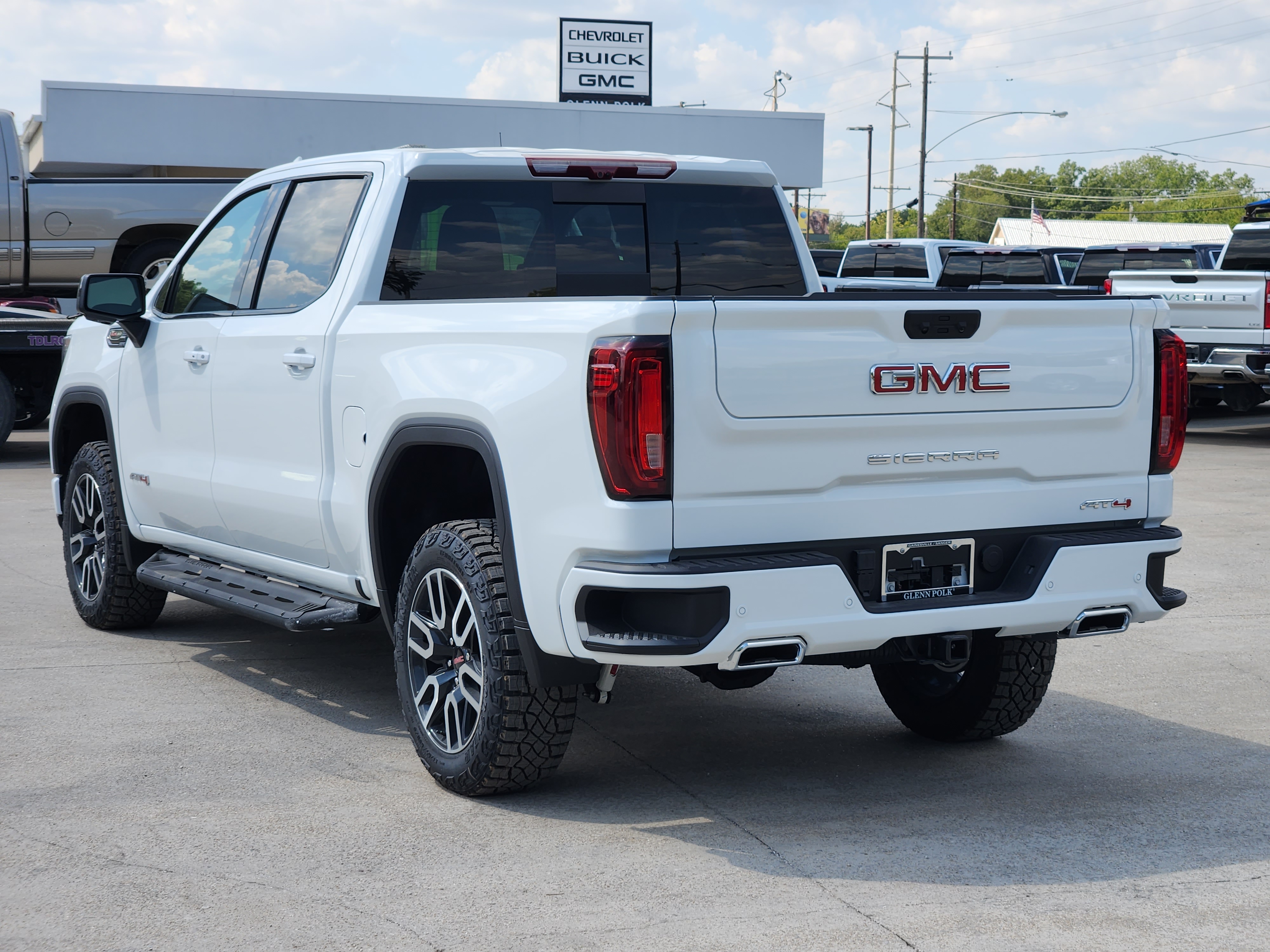 2024 GMC Sierra 1500 AT4 4