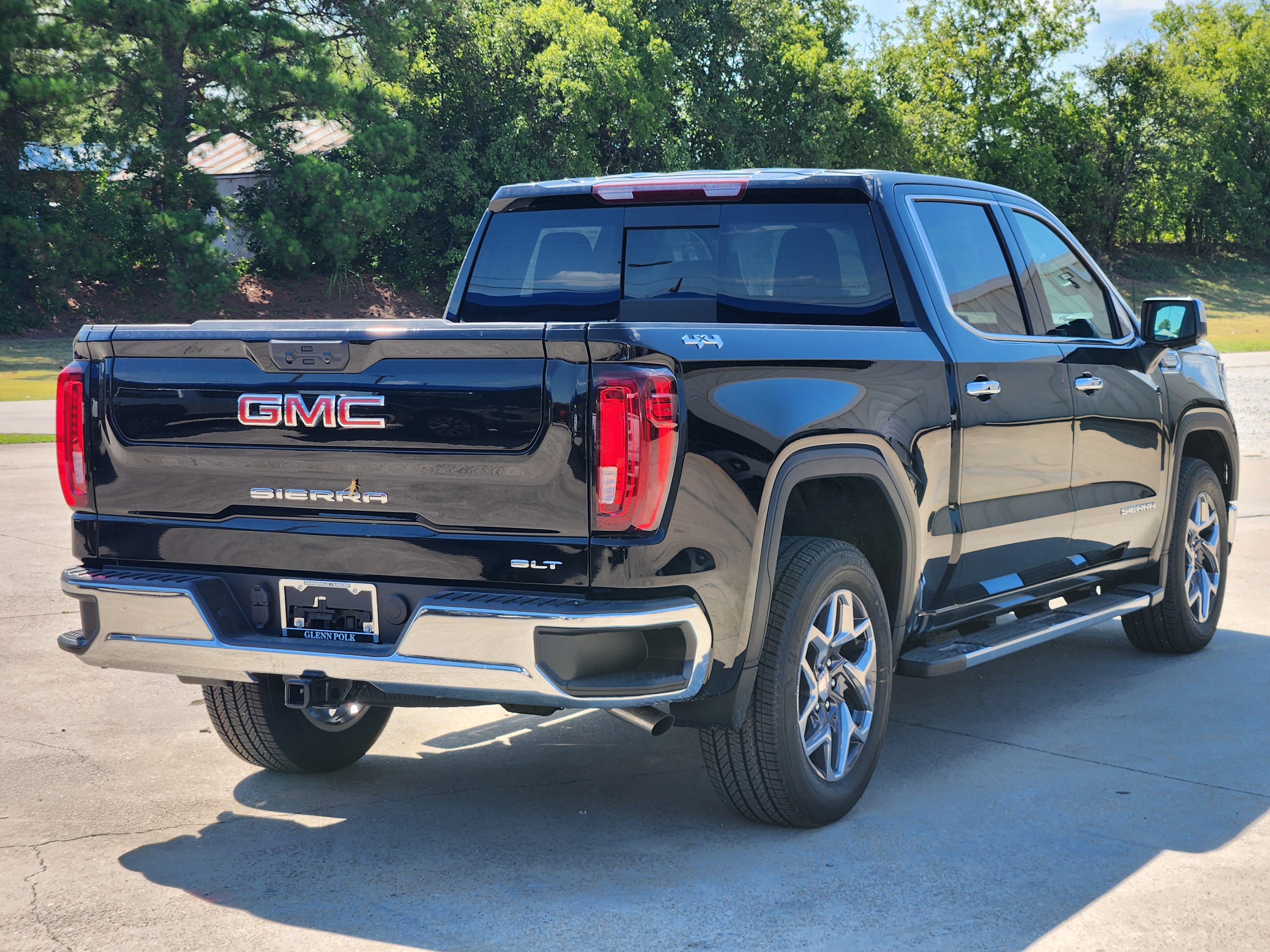 2024 GMC Sierra 1500 SLT 5