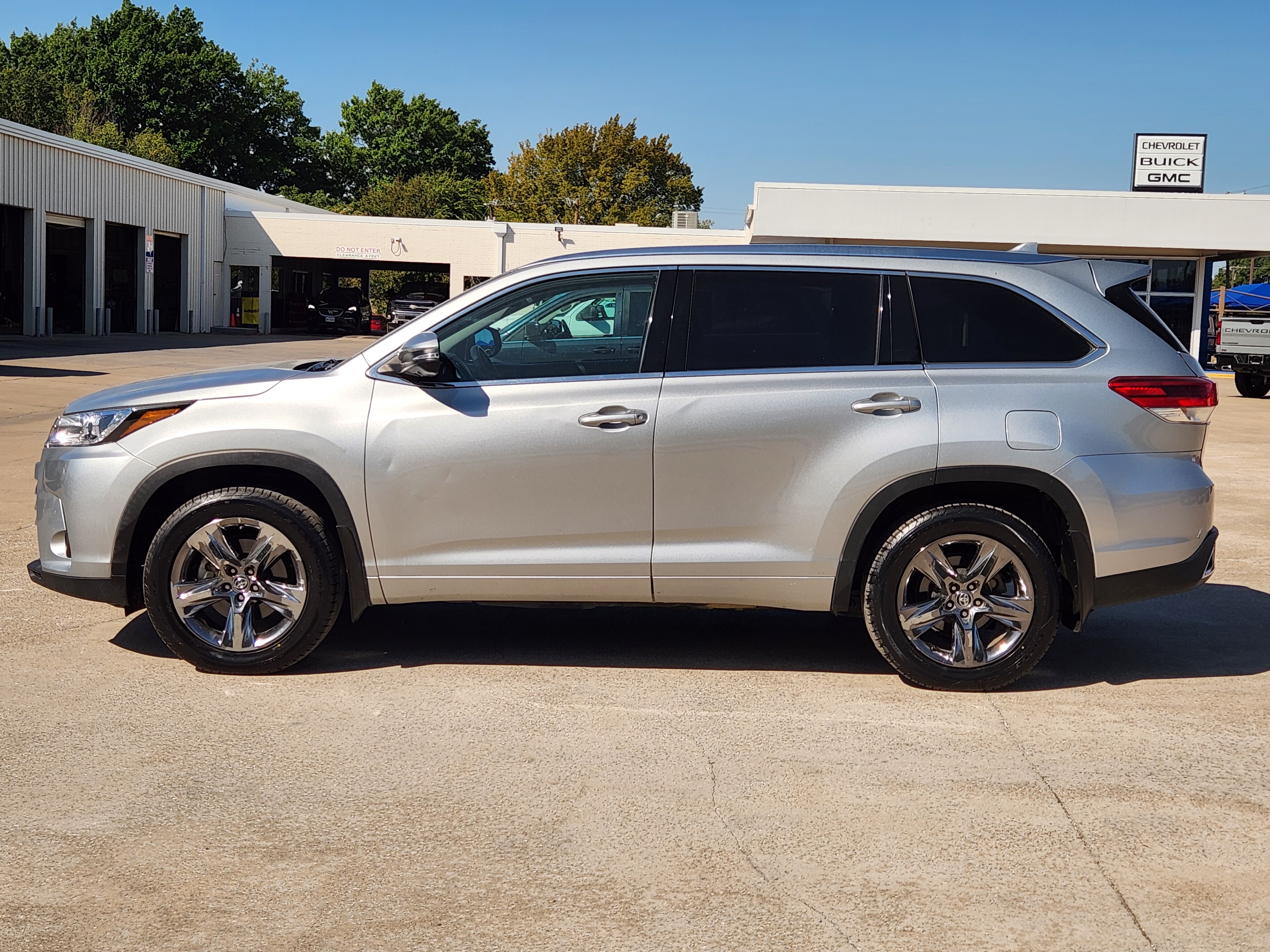 2019 Toyota Highlander Limited Platinum 5