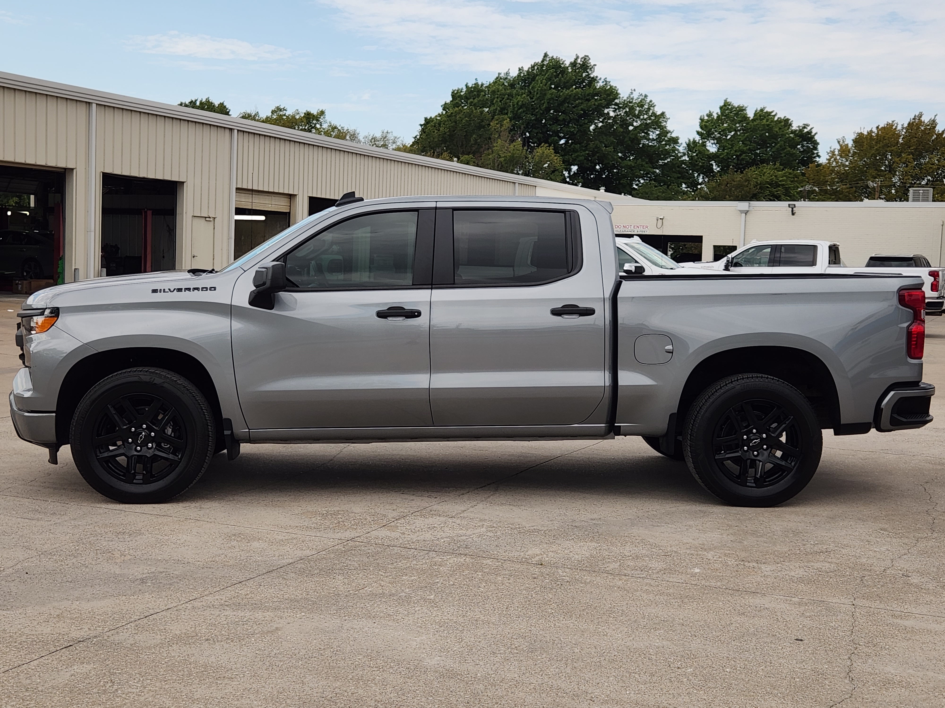 2024 Chevrolet Silverado 1500 Custom 5