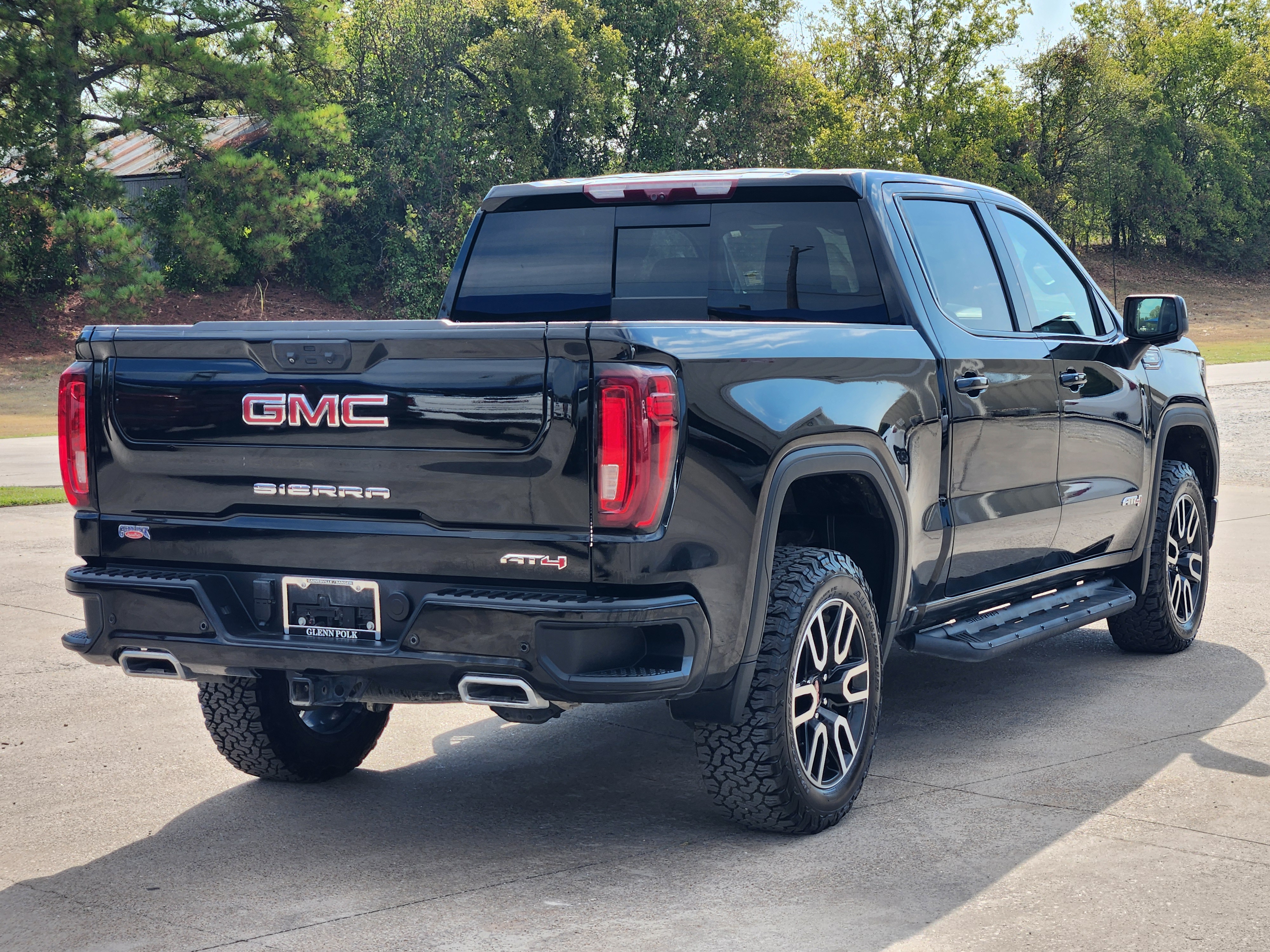 2023 GMC Sierra 1500 AT4 8