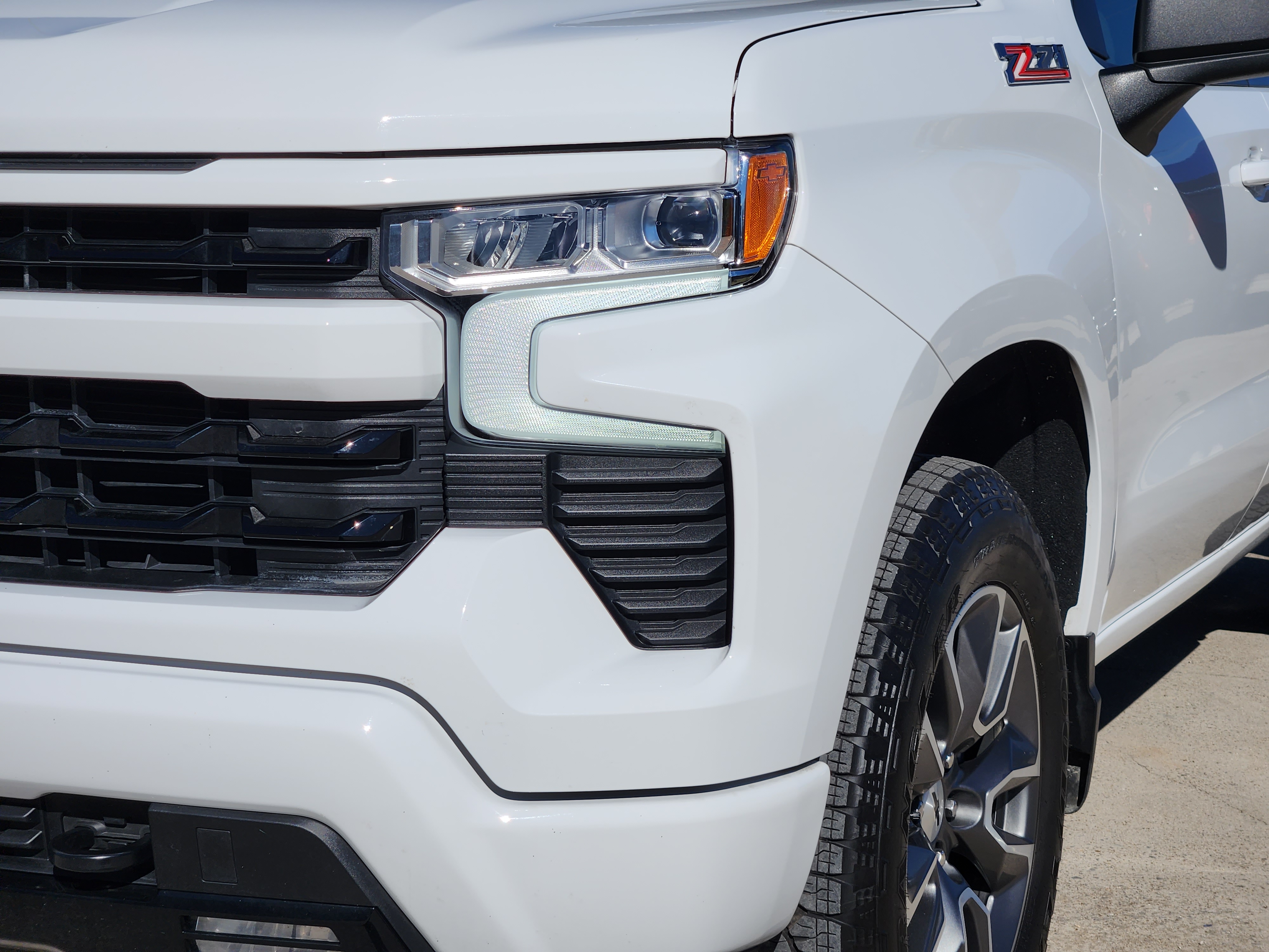 2024 Chevrolet Silverado 1500 RST 9