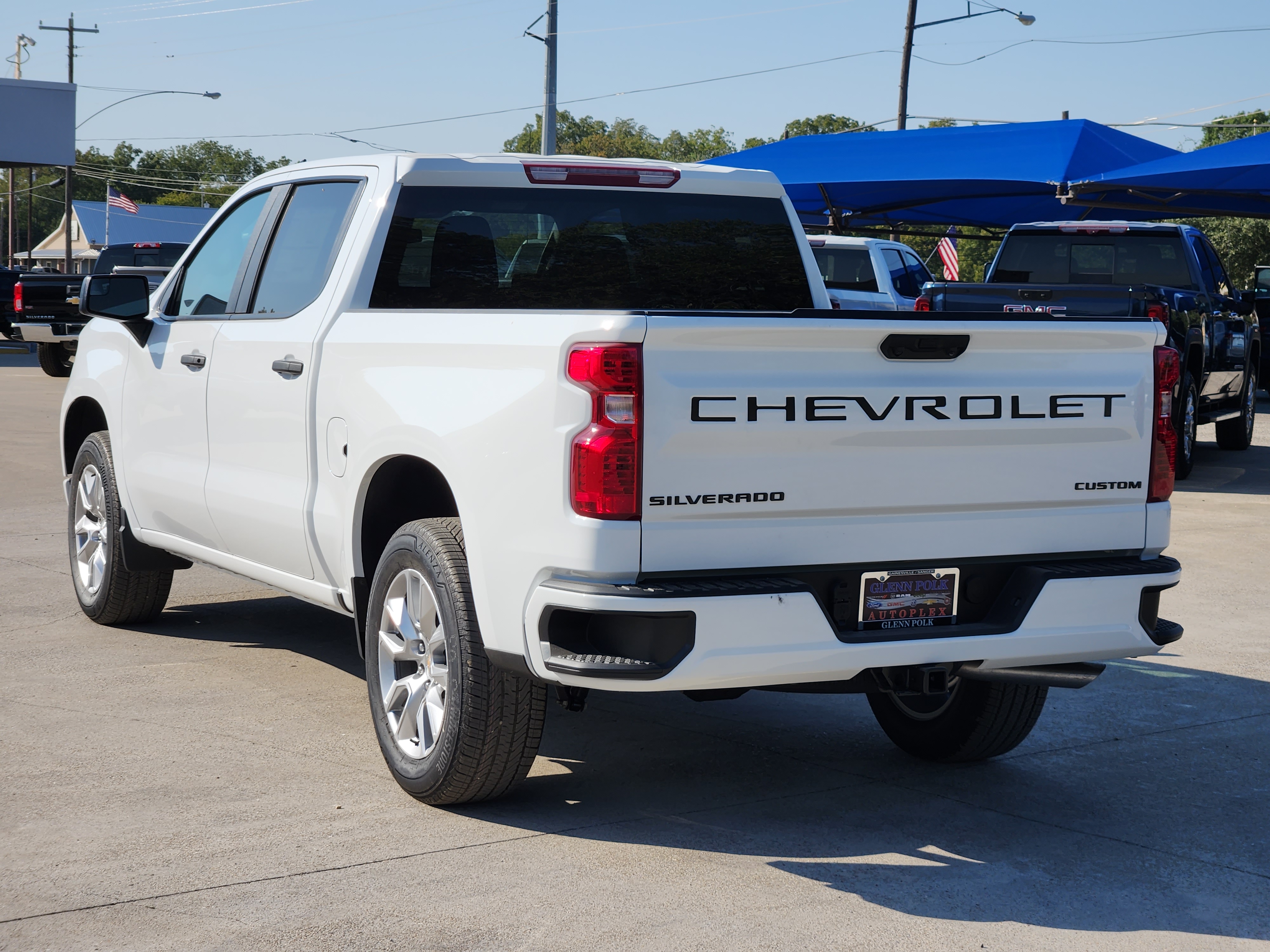 2024 Chevrolet Silverado 1500 Custom 4