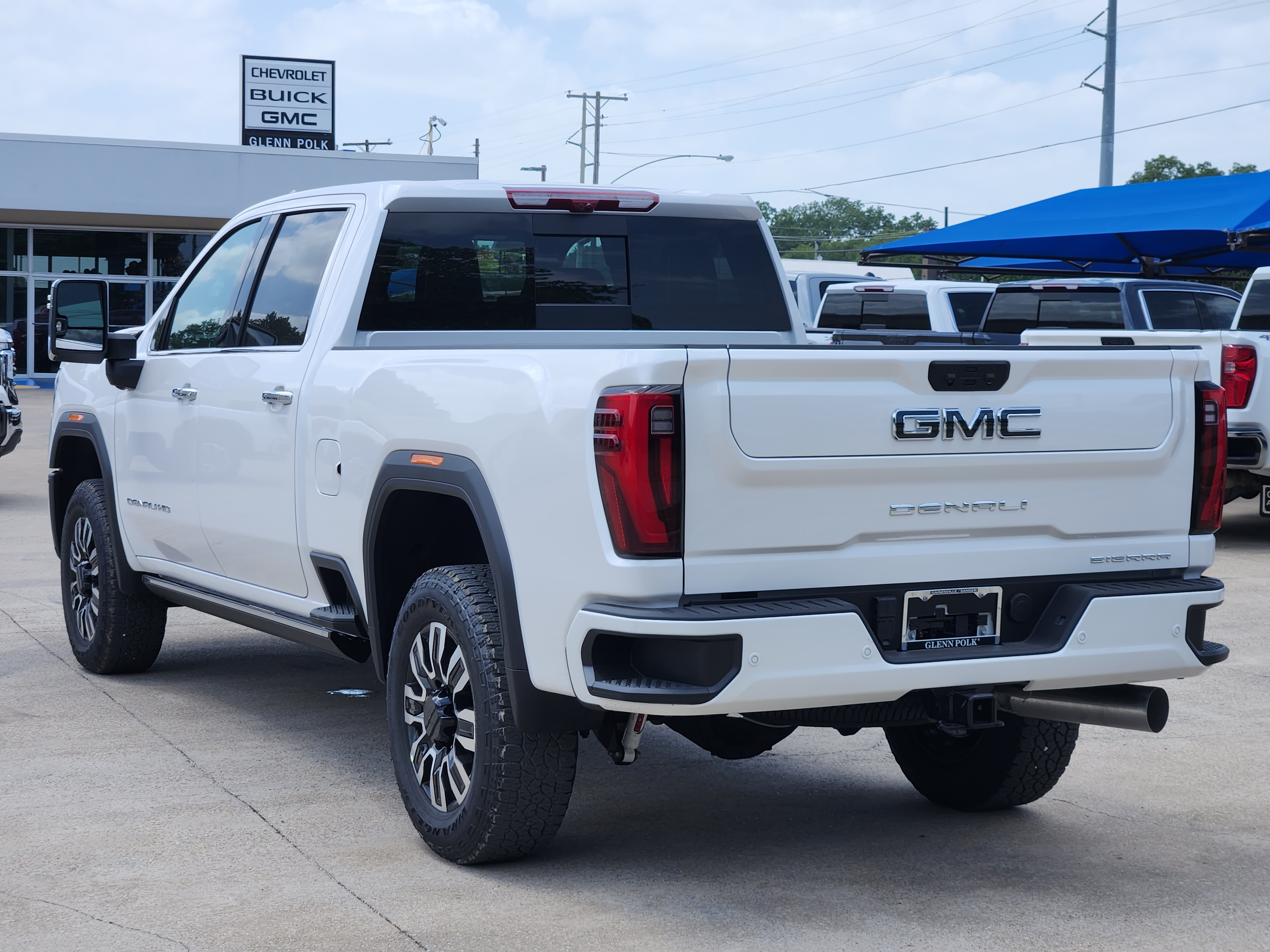 2024 GMC Sierra 2500HD Denali Ultimate 4