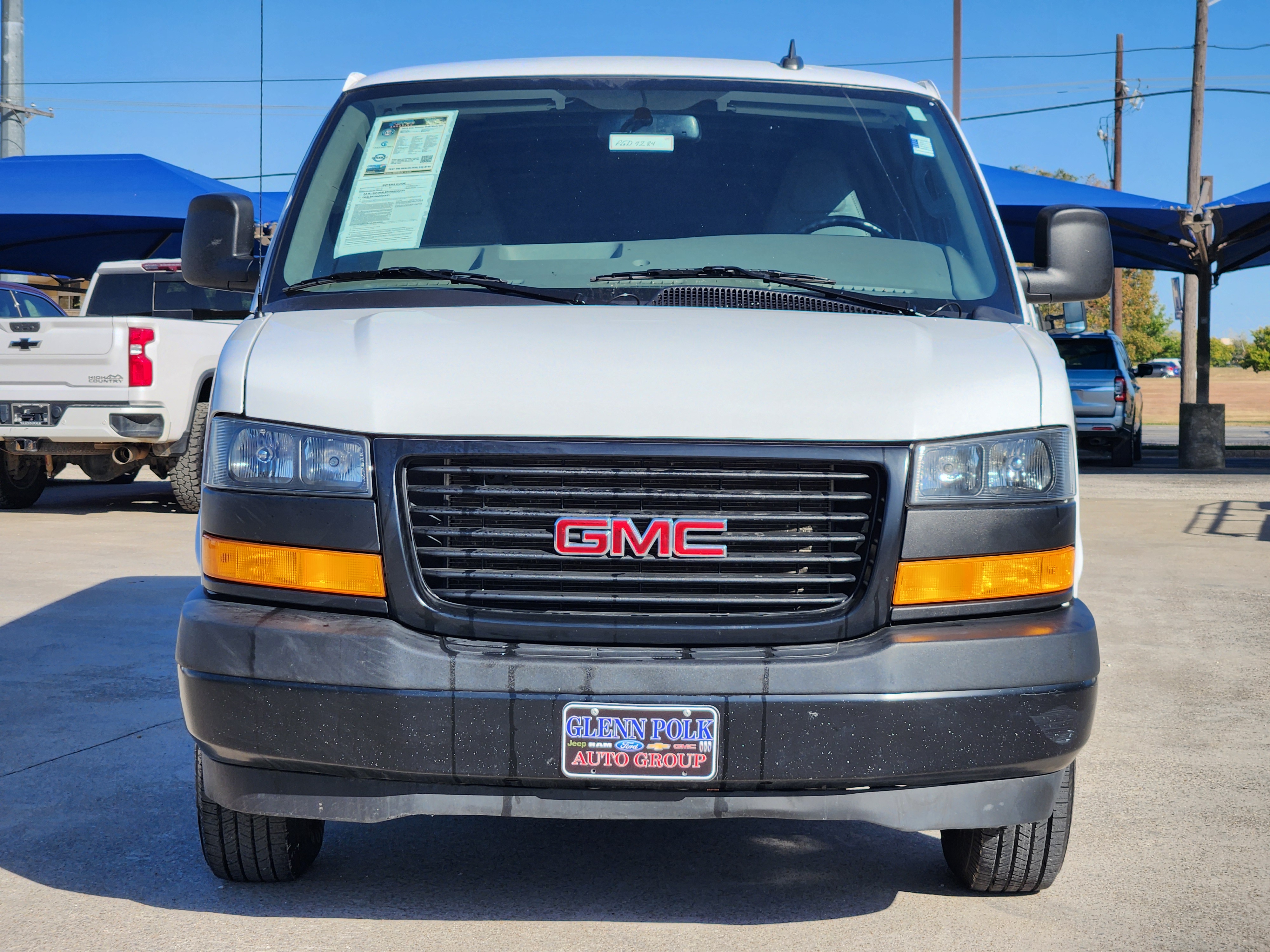 2023 GMC Savana 2500 Work Van 2