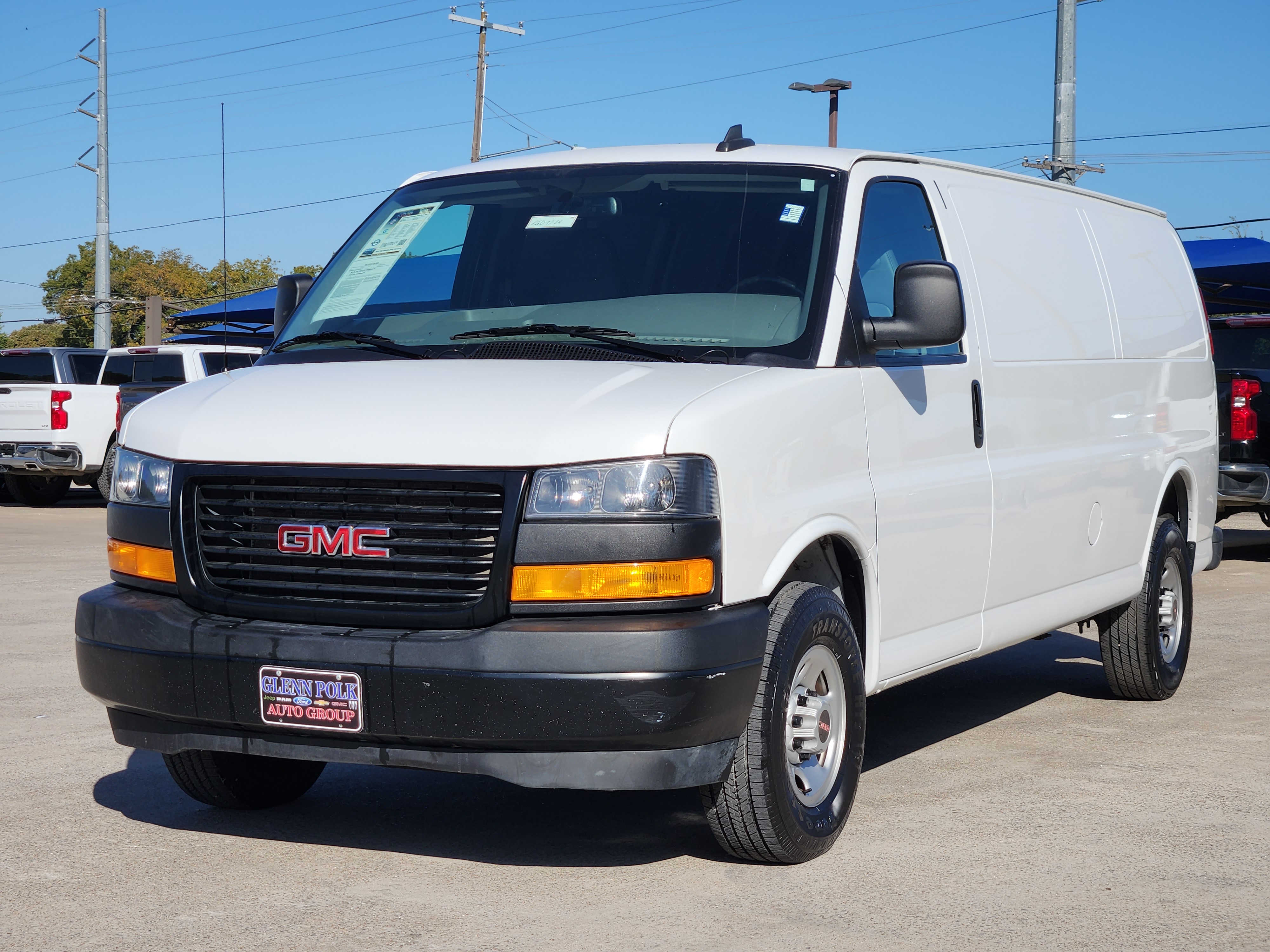 2023 GMC Savana 2500 Work Van 4