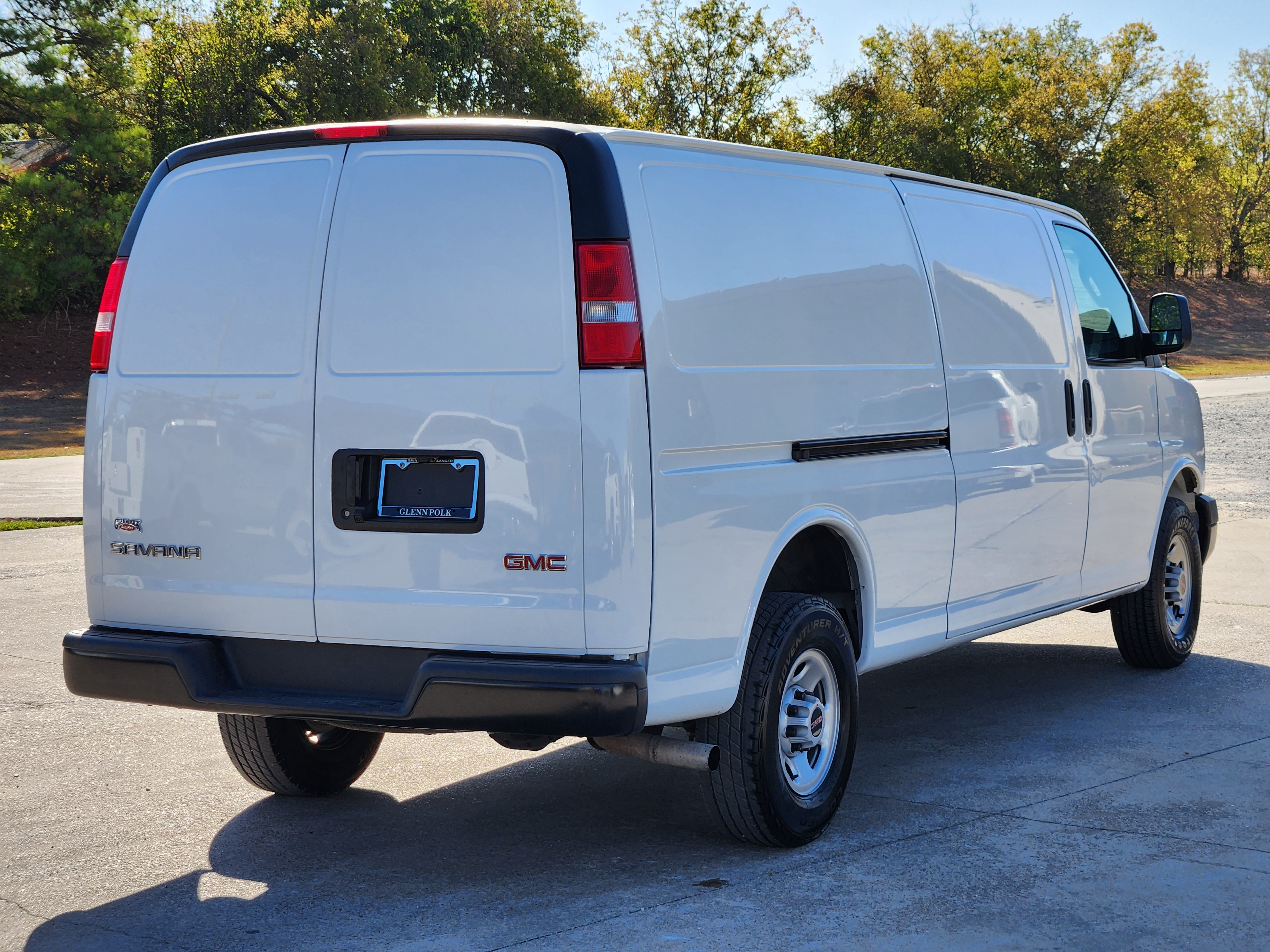 2023 GMC Savana 2500 Work Van 8