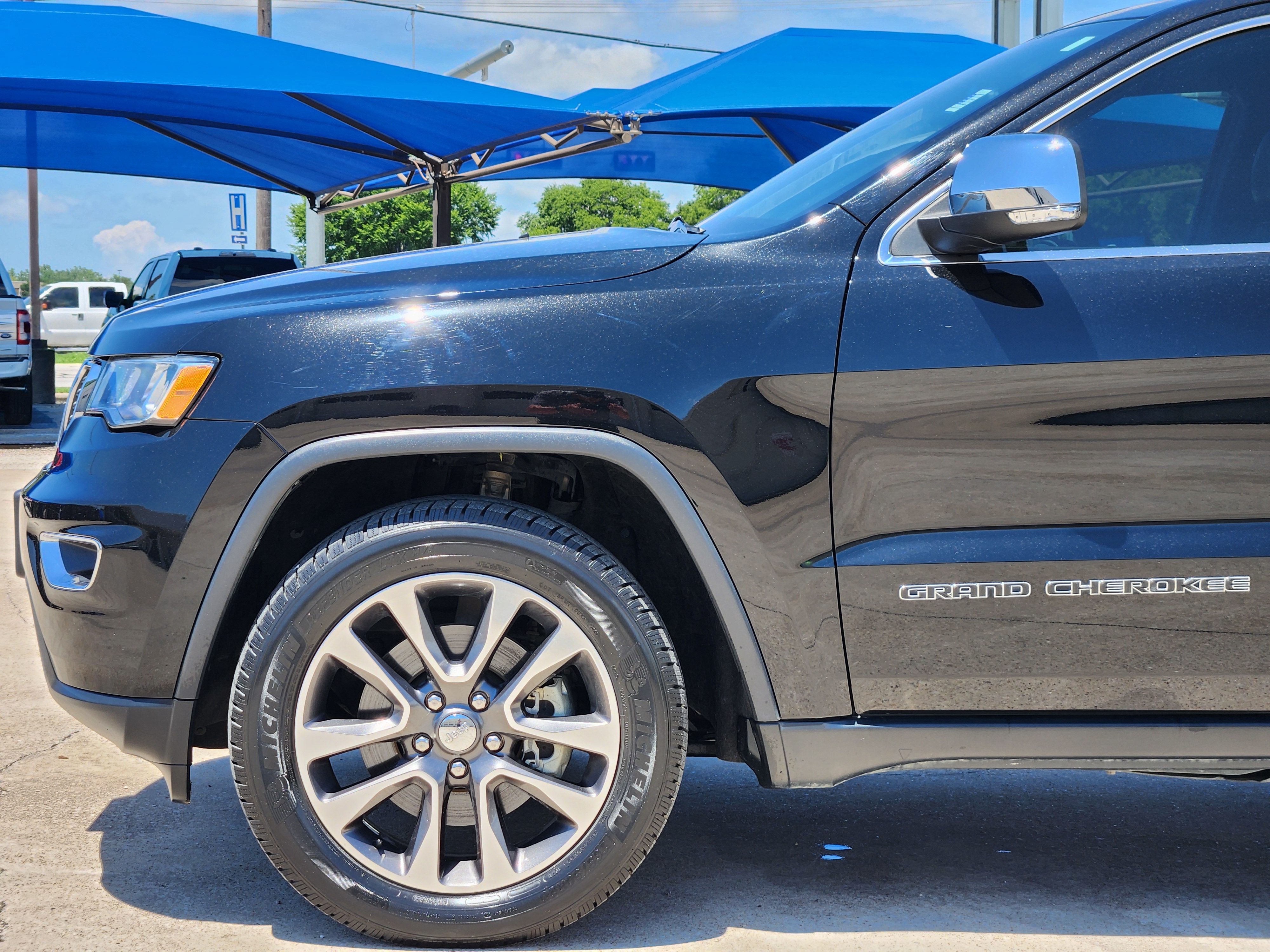 2018 Jeep Grand Cherokee Limited 9