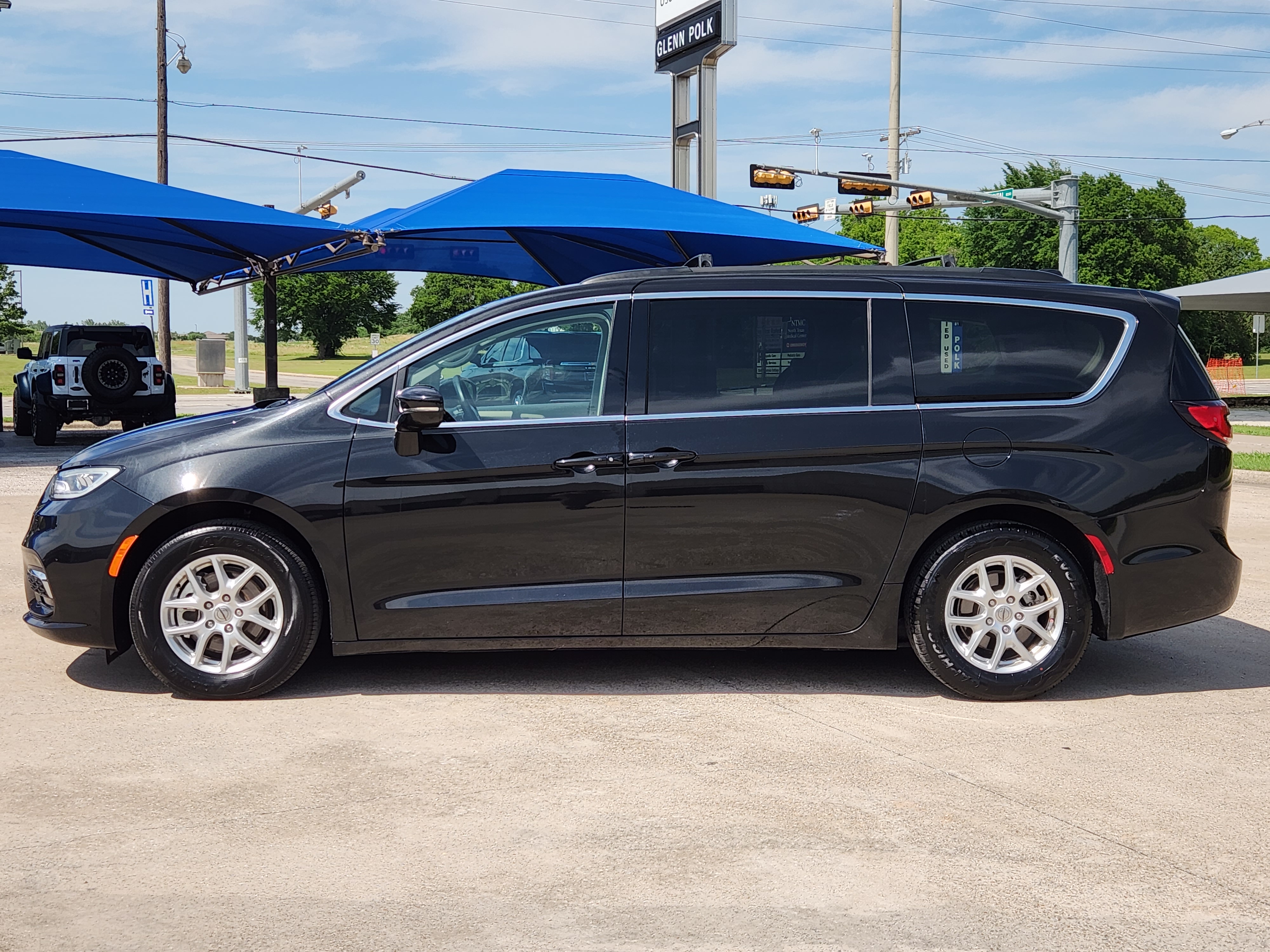 2022 Chrysler Pacifica Touring L 5