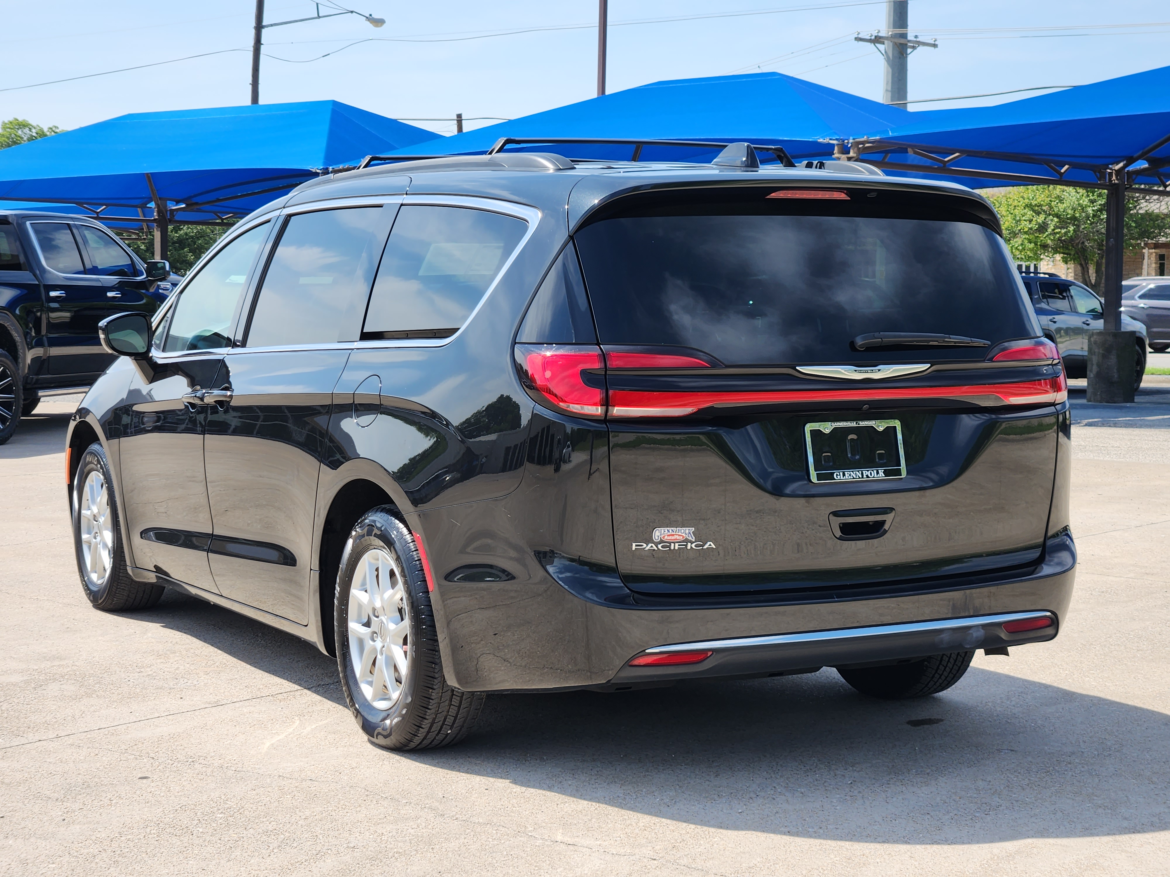 2022 Chrysler Pacifica Touring L 6