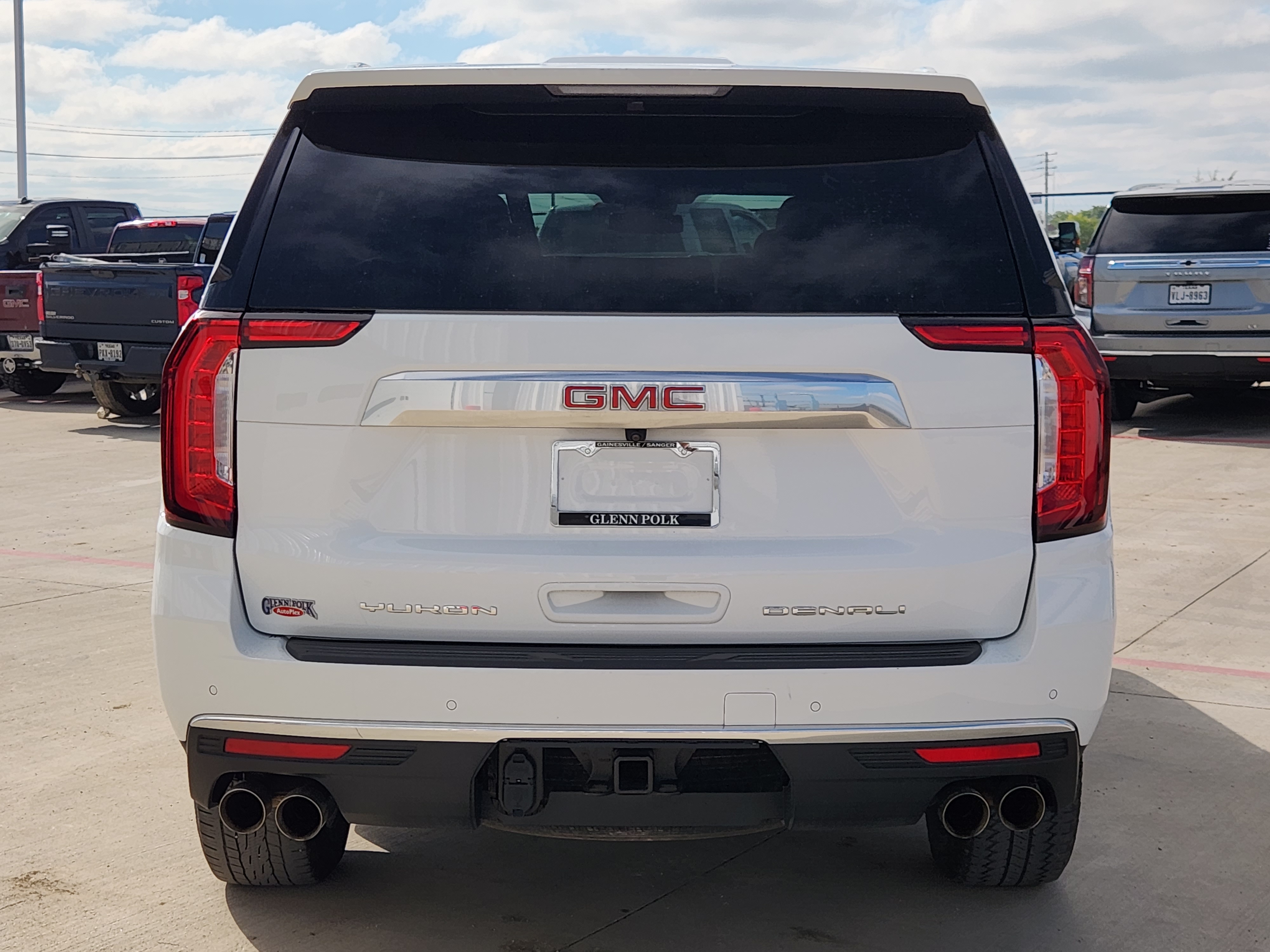 2023 GMC Yukon Denali 7