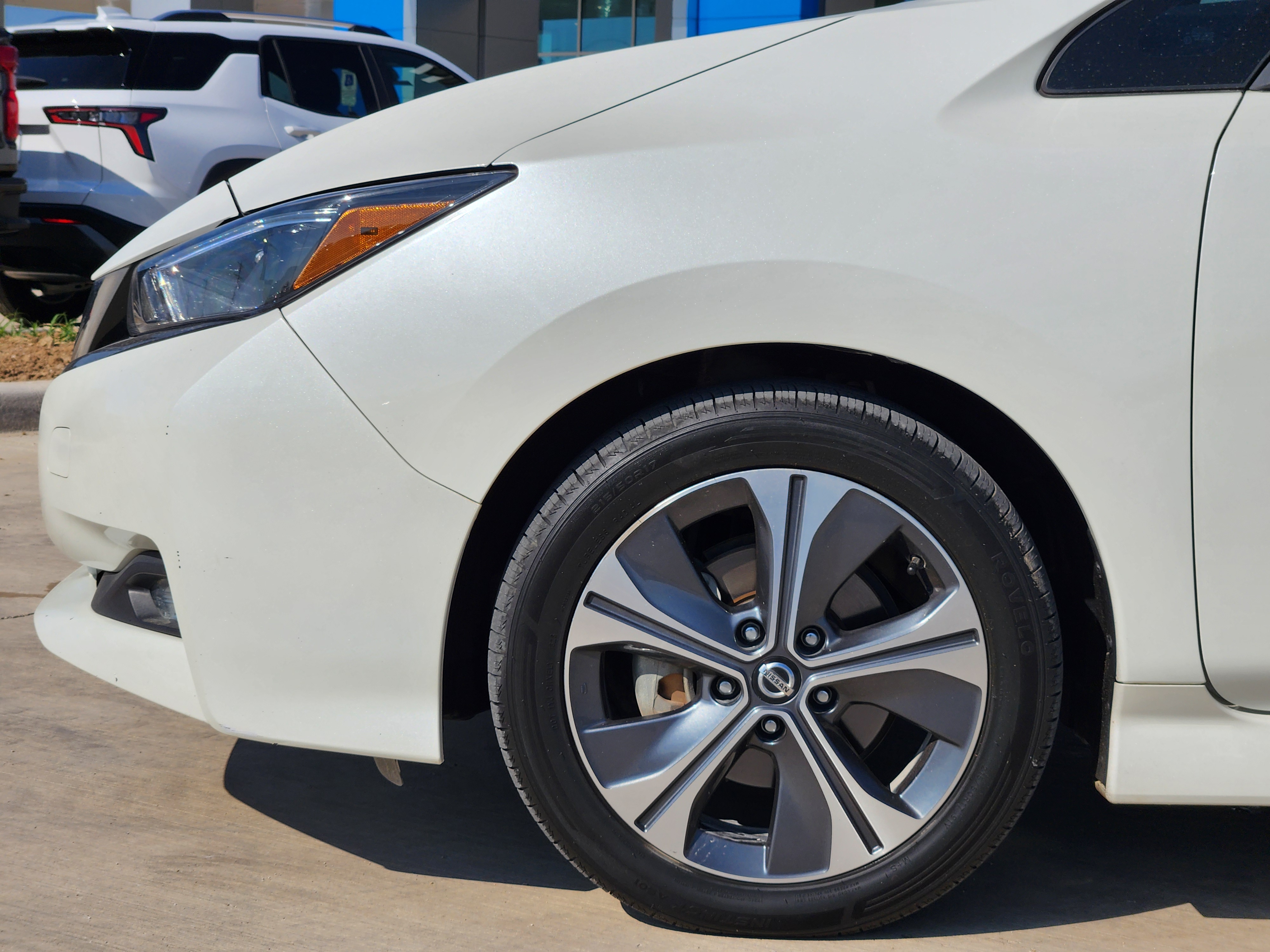 2019 Nissan Leaf SV 9