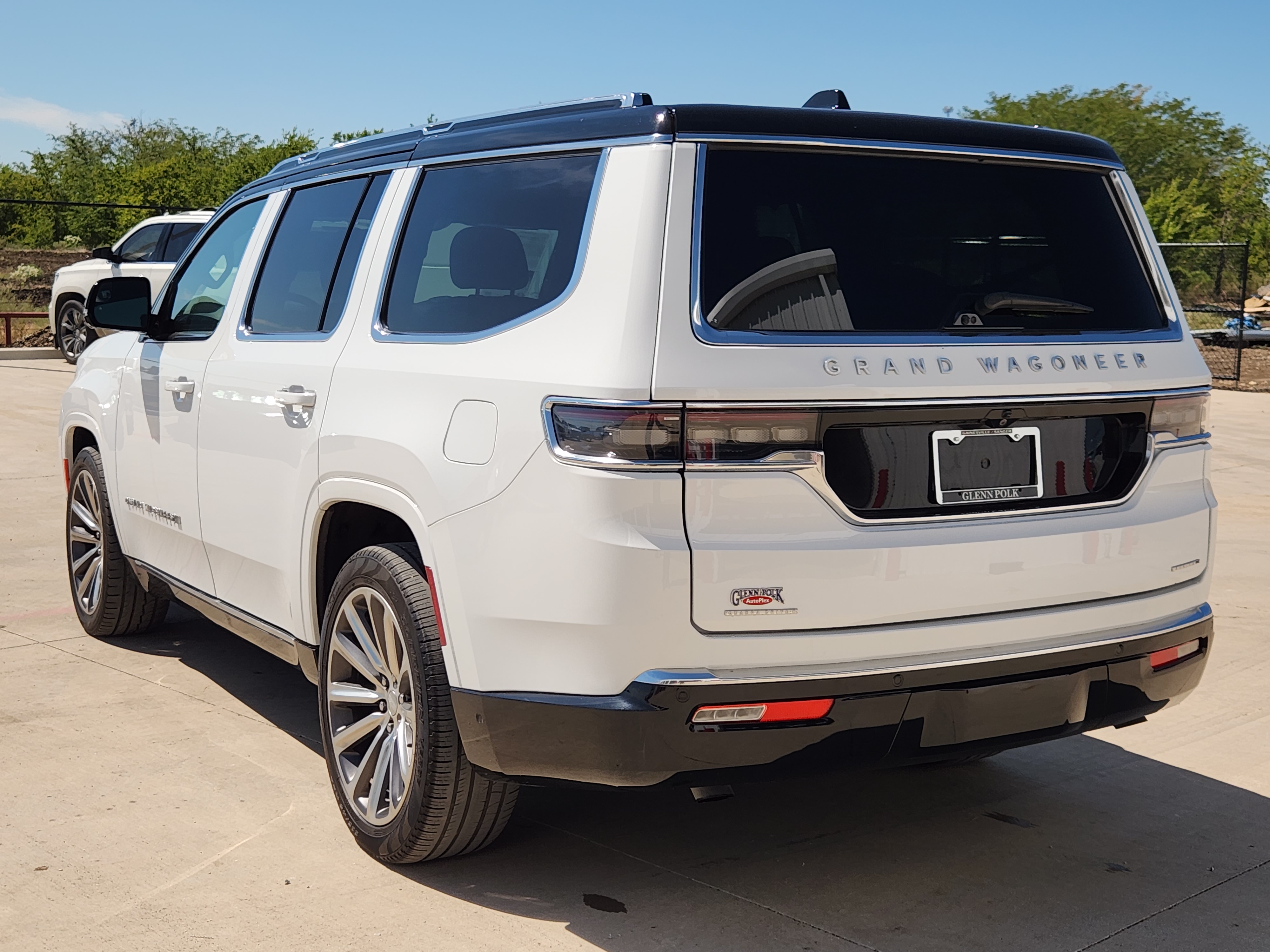 2023 Jeep Grand Wagoneer Series II 6