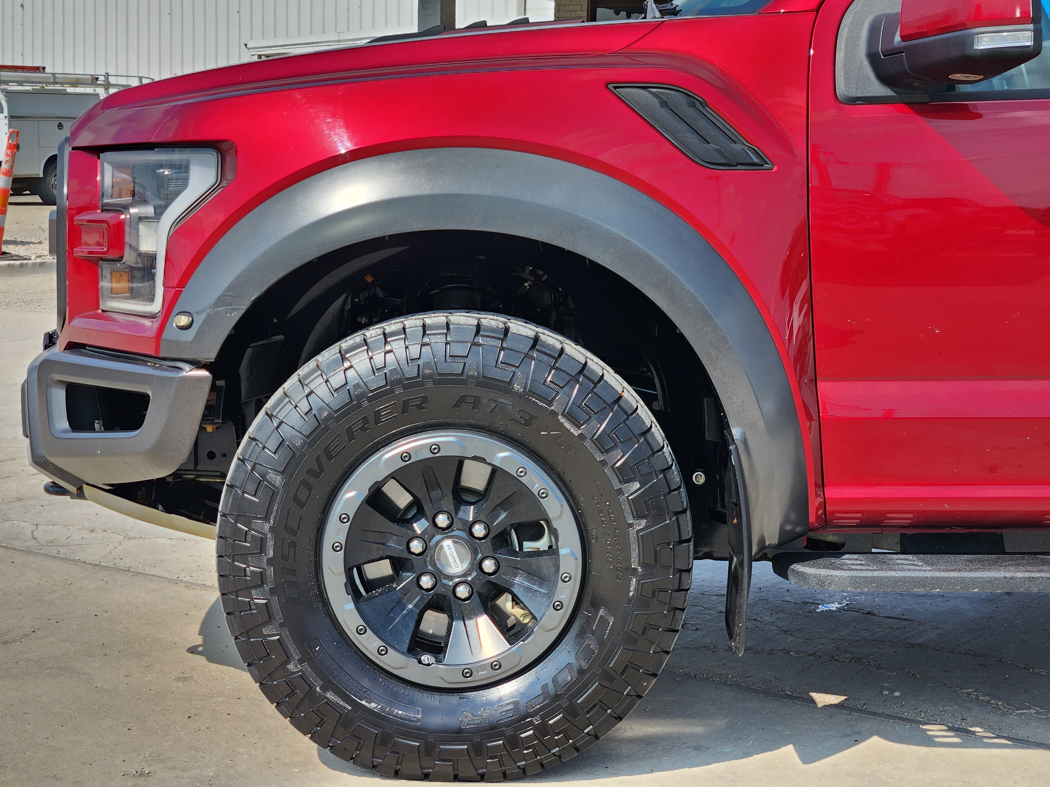 2018 Ford F-150 Raptor 9