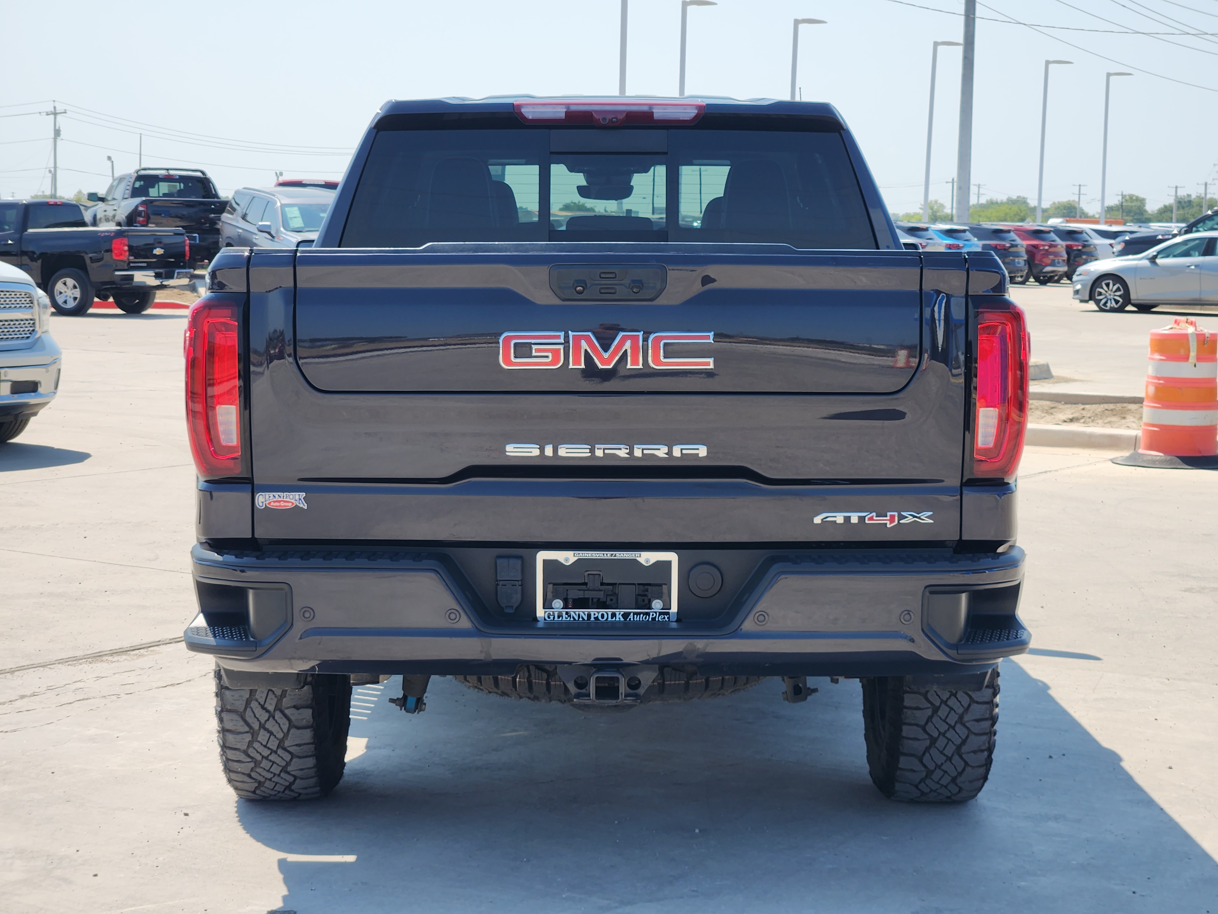 2023 GMC Sierra 1500 AT4X 7