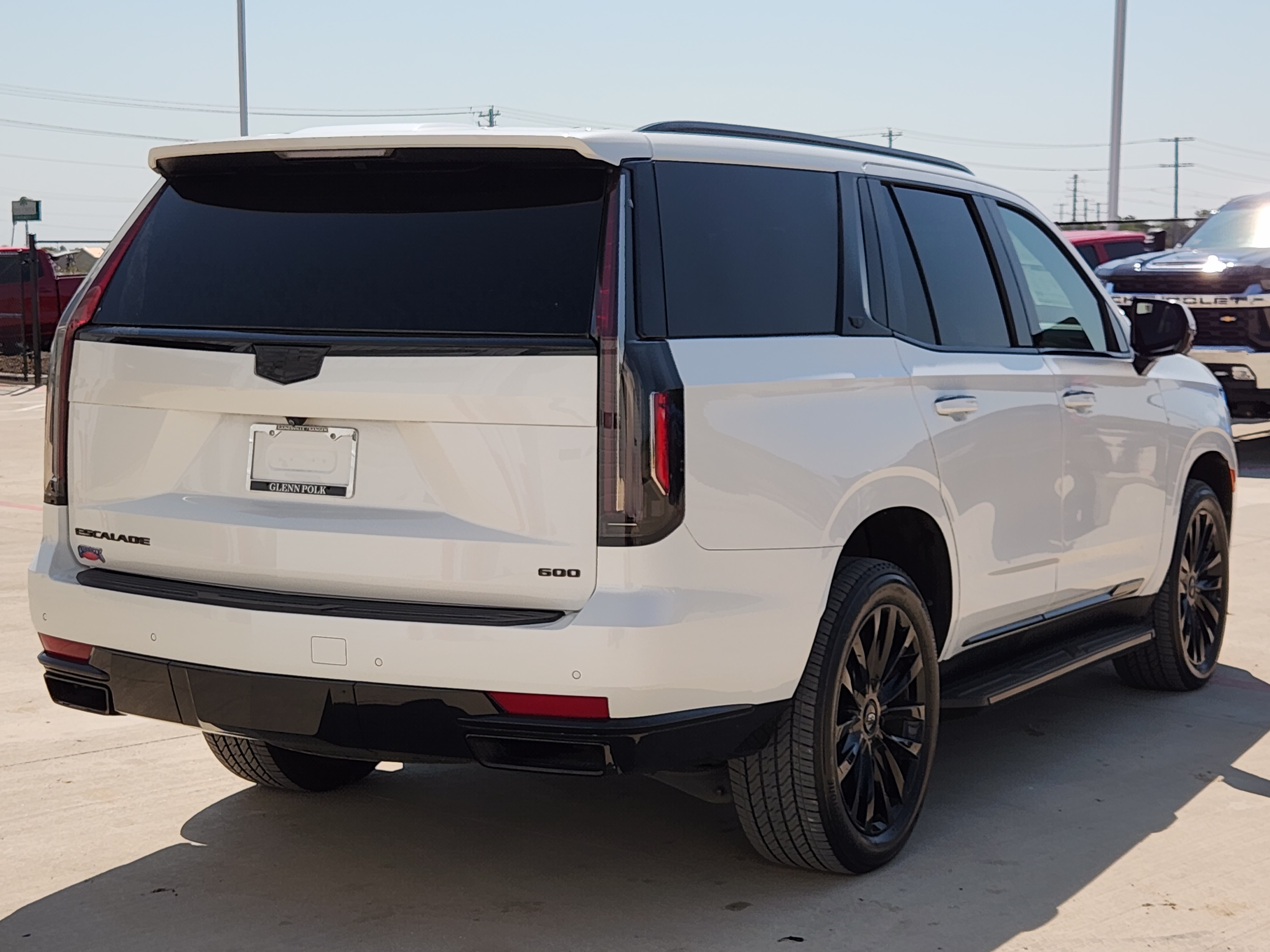 2023 Cadillac Escalade Luxury 8