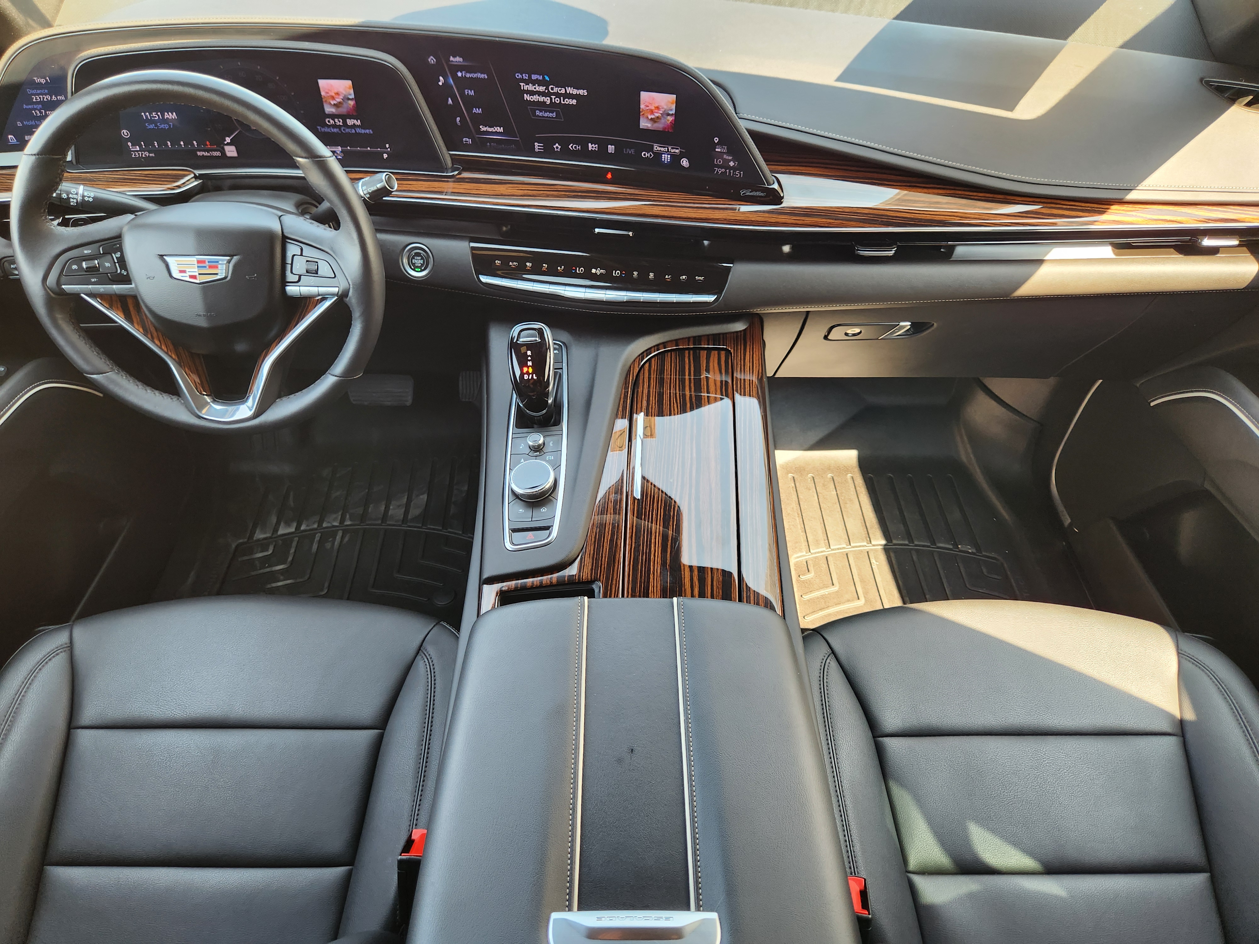 2023 Cadillac Escalade Luxury 26