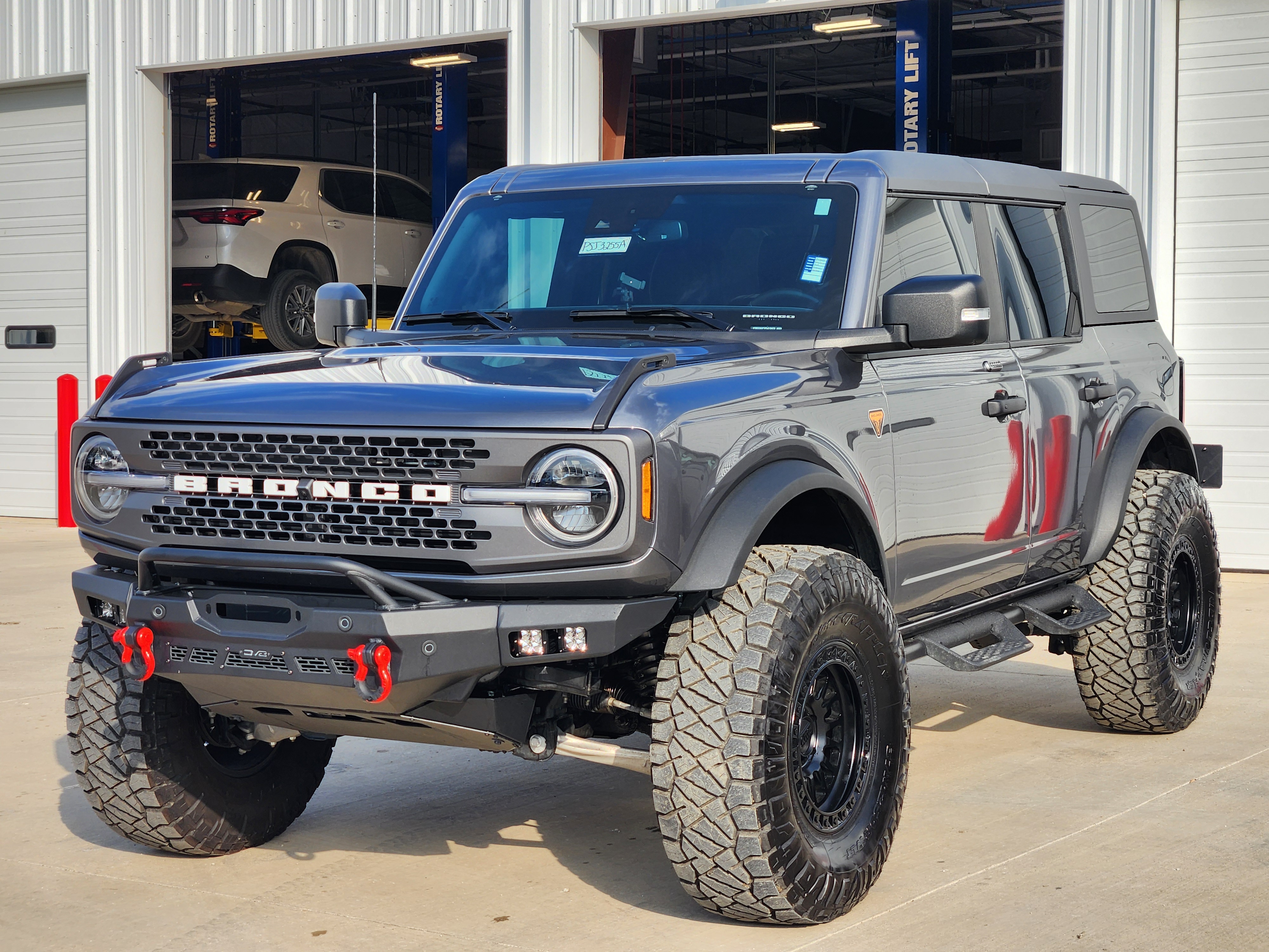 2023 Ford Bronco Badlands 4