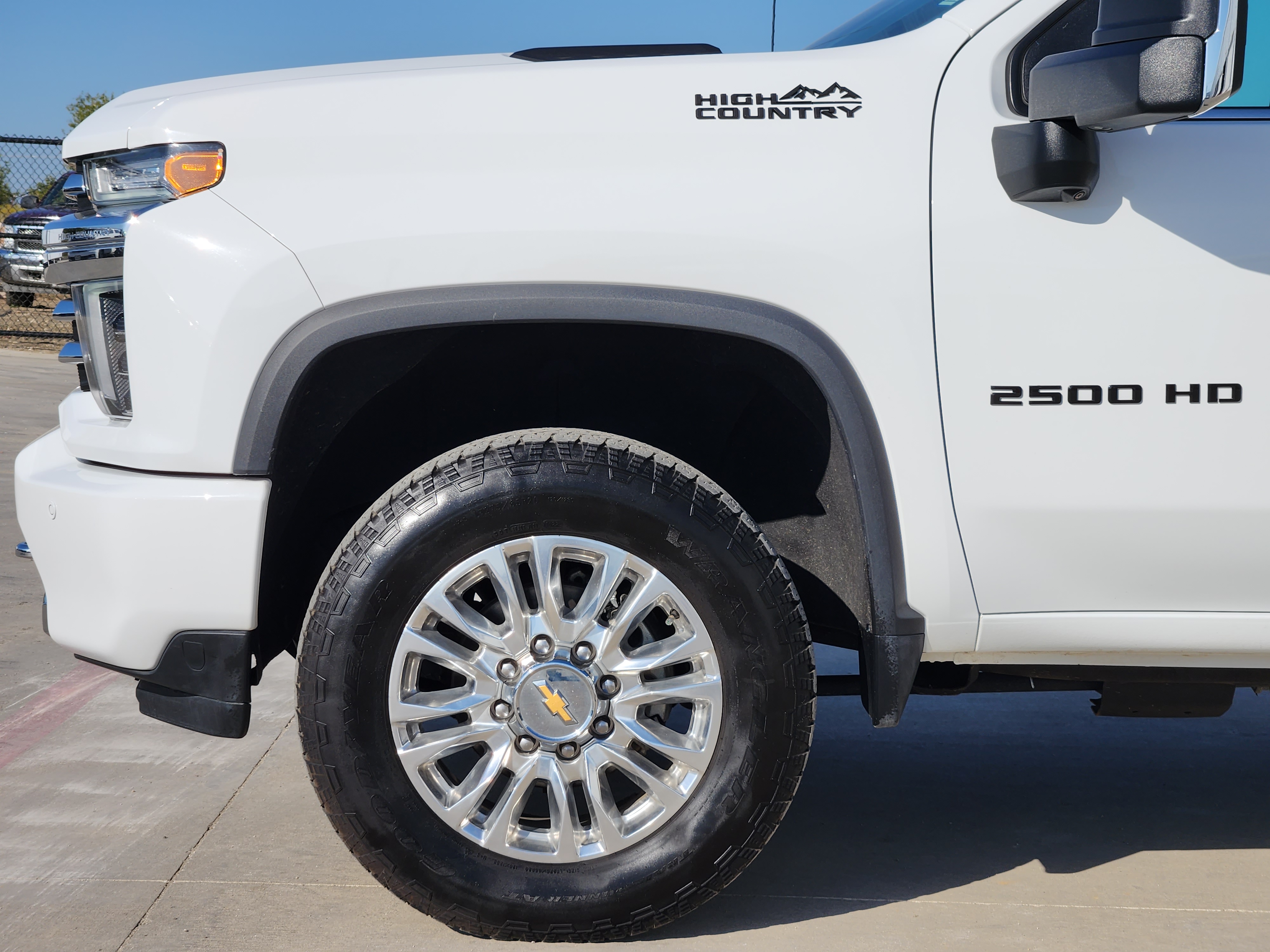 2022 Chevrolet Silverado 2500HD High Country 9